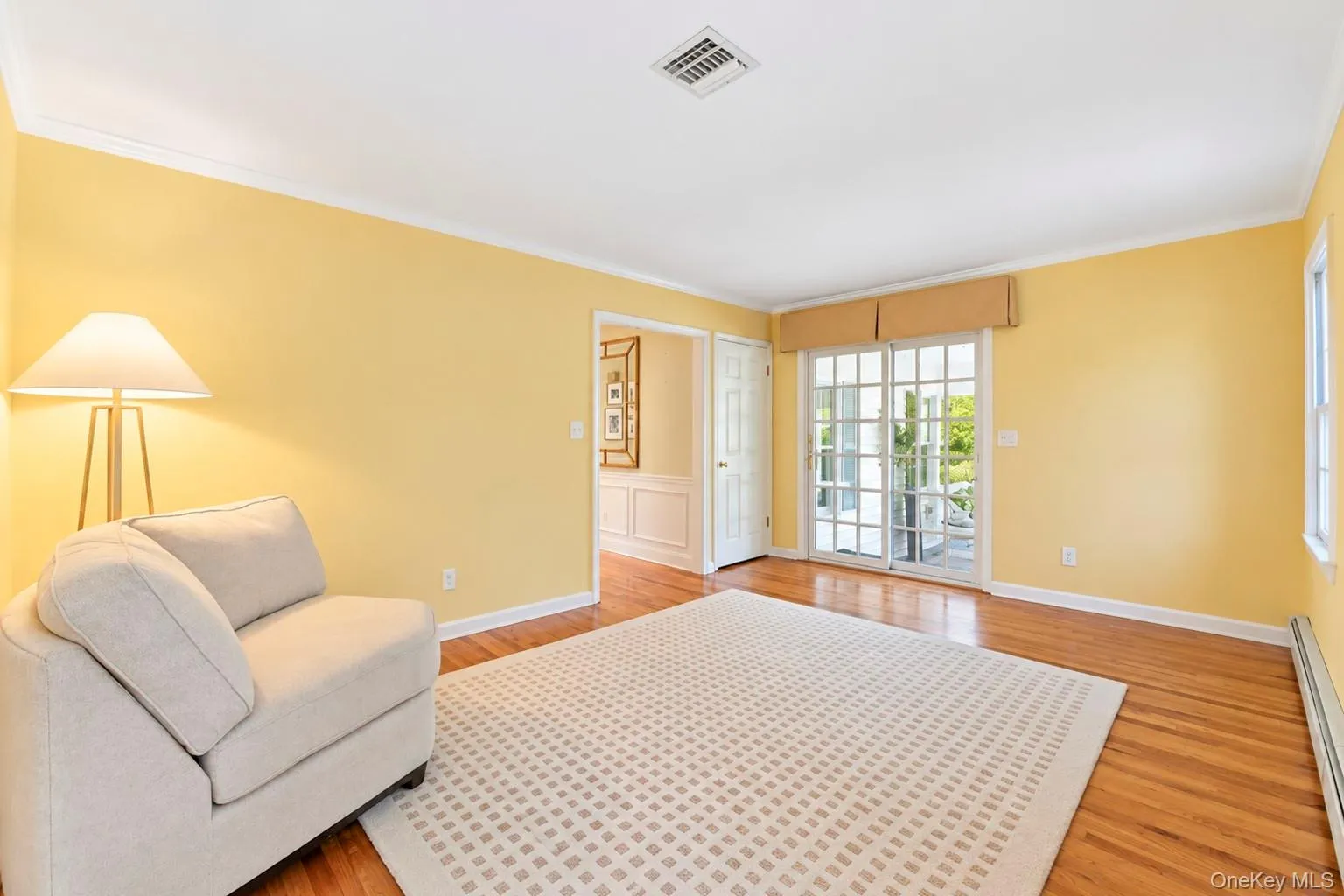 63 Birch Street, Brookhaven, NY, 4 Bedrooms Bedrooms, 8 Rooms Rooms,1 BathroomBathrooms,Residential,For Rent,Birch,0,1054713 63 Birch Street, Brookhaven, NY, 4 Bedrooms Bedrooms, 8 Rooms Rooms,1 BathroomBathrooms,Residential,For Rent,Birch,0,1054713