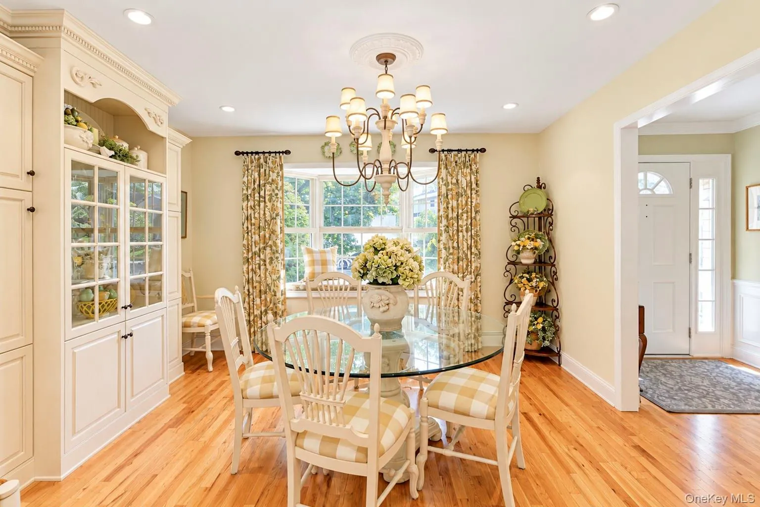 63 Birch Street, Brookhaven, NY, 4 Bedrooms Bedrooms, 8 Rooms Rooms,1 BathroomBathrooms,Residential,For Rent,Birch,0,1054713 63 Birch Street, Brookhaven, NY, 4 Bedrooms Bedrooms, 8 Rooms Rooms,1 BathroomBathrooms,Residential,For Rent,Birch,0,1054713