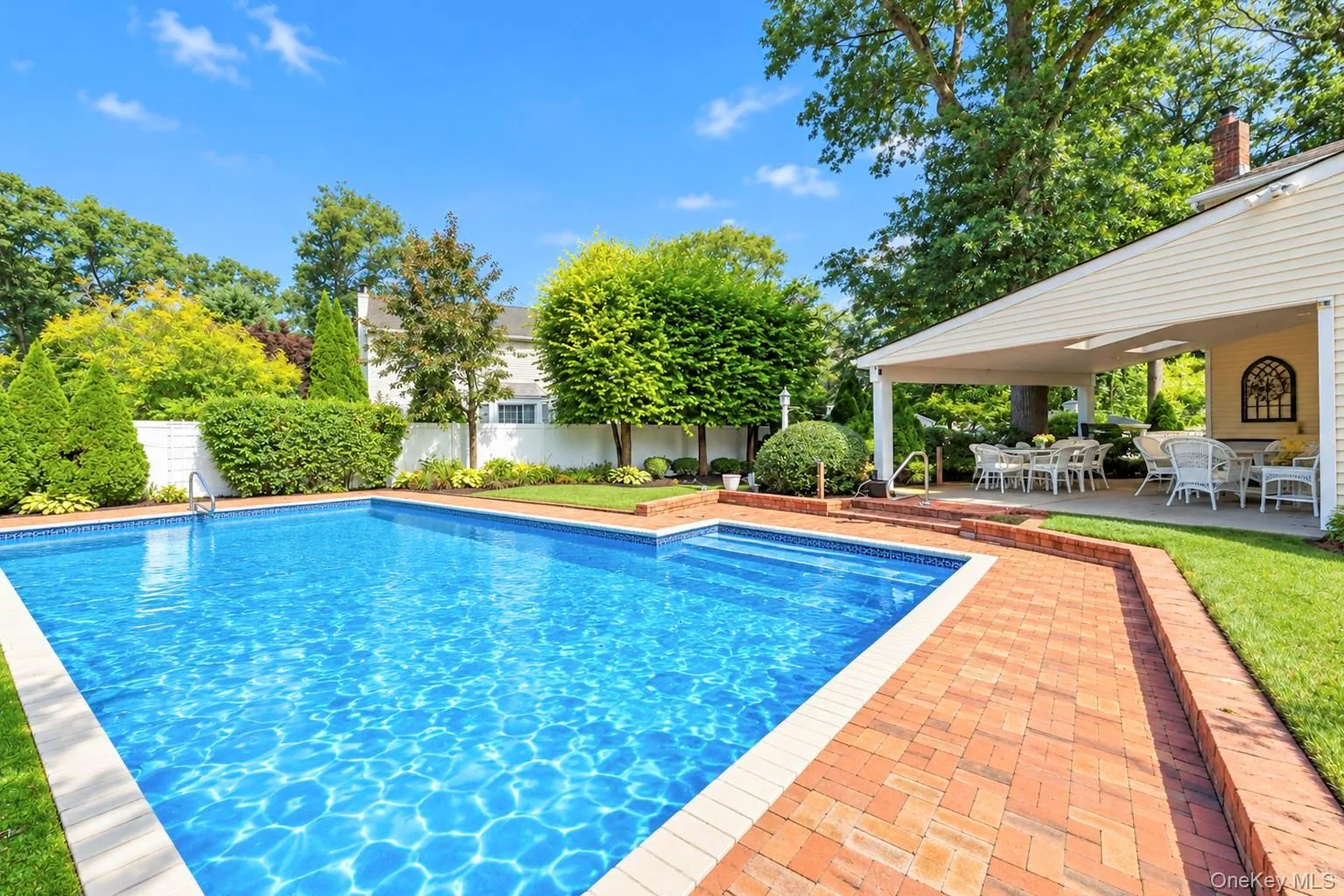 63 Birch Street, Brookhaven, NY, 4 Bedrooms Bedrooms, 8 Rooms Rooms,1 BathroomBathrooms,Residential,For Rent,Birch,0,1054713 63 Birch Street, Brookhaven, NY, 4 Bedrooms Bedrooms, 8 Rooms Rooms,1 BathroomBathrooms,Residential,For Rent,Birch,0,1054713