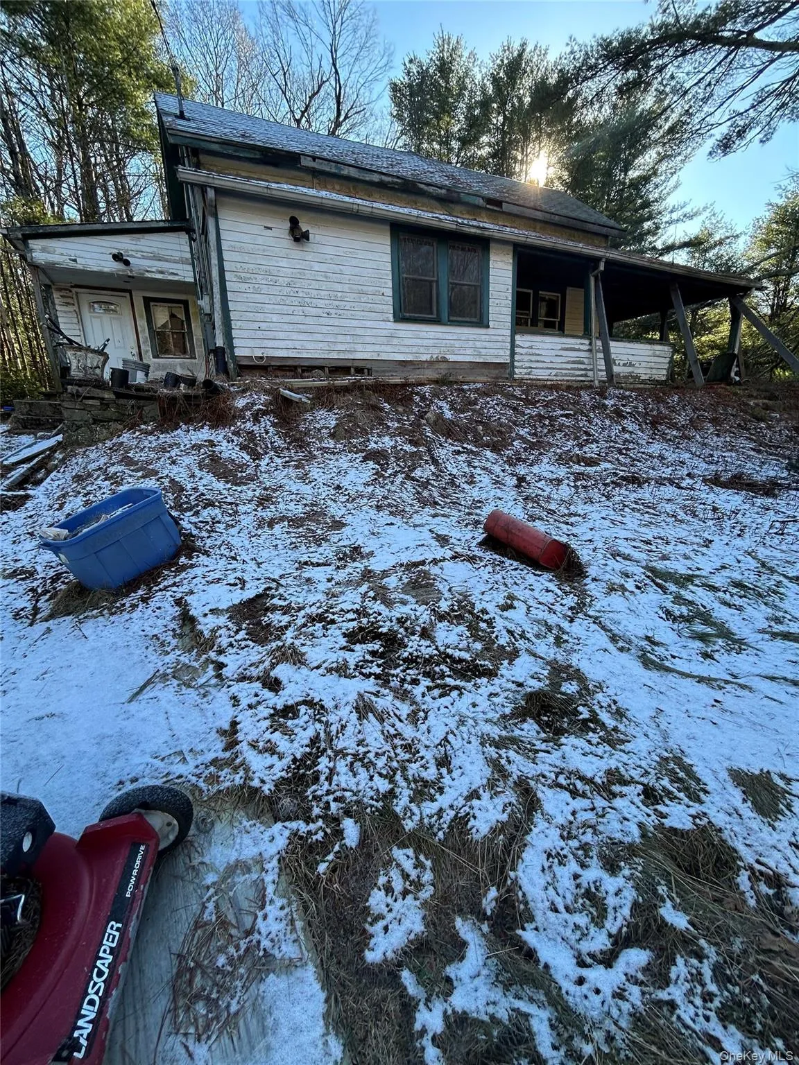 92 Whitehead Road, Deerpark, NY, 3 Bedrooms Bedrooms, 5 Rooms Rooms,1 BathroomBathrooms,Residential,For Rent,Whitehead,0,1054717 92 Whitehead Road, Deerpark, NY, 3 Bedrooms Bedrooms, 5 Rooms Rooms,1 BathroomBathrooms,Residential,For Rent,Whitehead,0,1054717