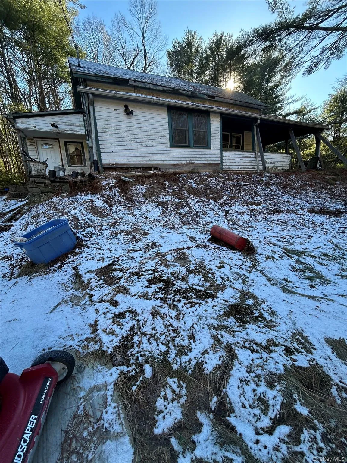 92 Whitehead Road, Deerpark, NY, 3 Bedrooms Bedrooms, 5 Rooms Rooms,1 BathroomBathrooms,Residential,For Rent,Whitehead,0,1054717 92 Whitehead Road, Deerpark, NY, 3 Bedrooms Bedrooms, 5 Rooms Rooms,1 BathroomBathrooms,Residential,For Rent,Whitehead,0,1054717