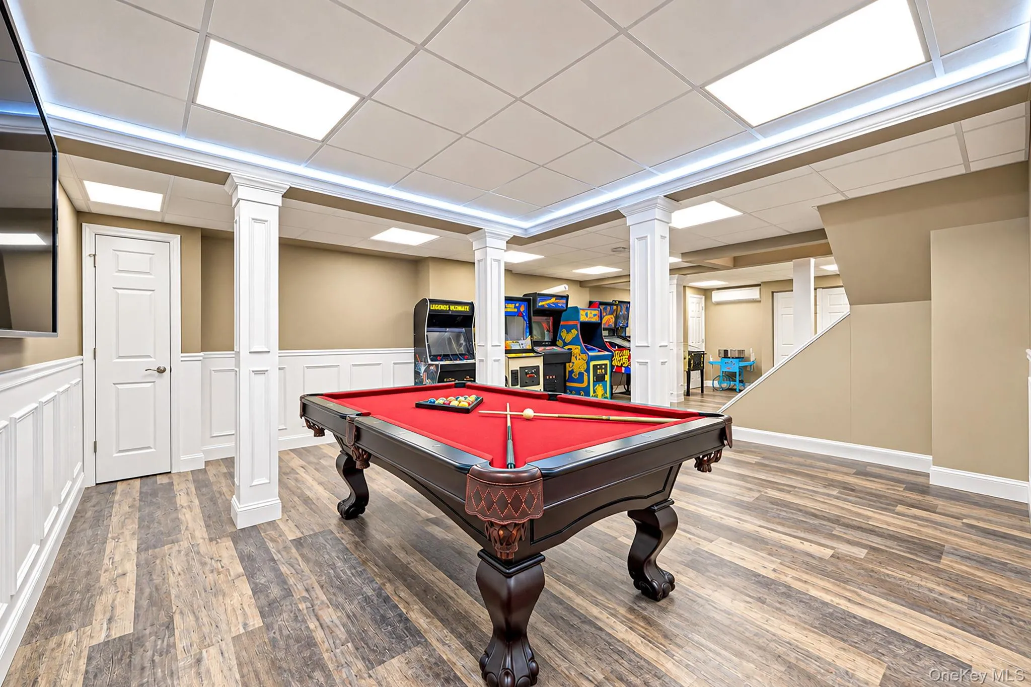 4 Crystal Brook Court, Smithtown, NY, 4 Bedrooms Bedrooms, 8 Rooms Rooms,2 BathroomsBathrooms,Residential,For Rent,Crystal Brook,0,1054720 4 Crystal Brook Court, Smithtown, NY, 4 Bedrooms Bedrooms, 8 Rooms Rooms,2 BathroomsBathrooms,Residential,For Rent,Crystal Brook,0,1054720