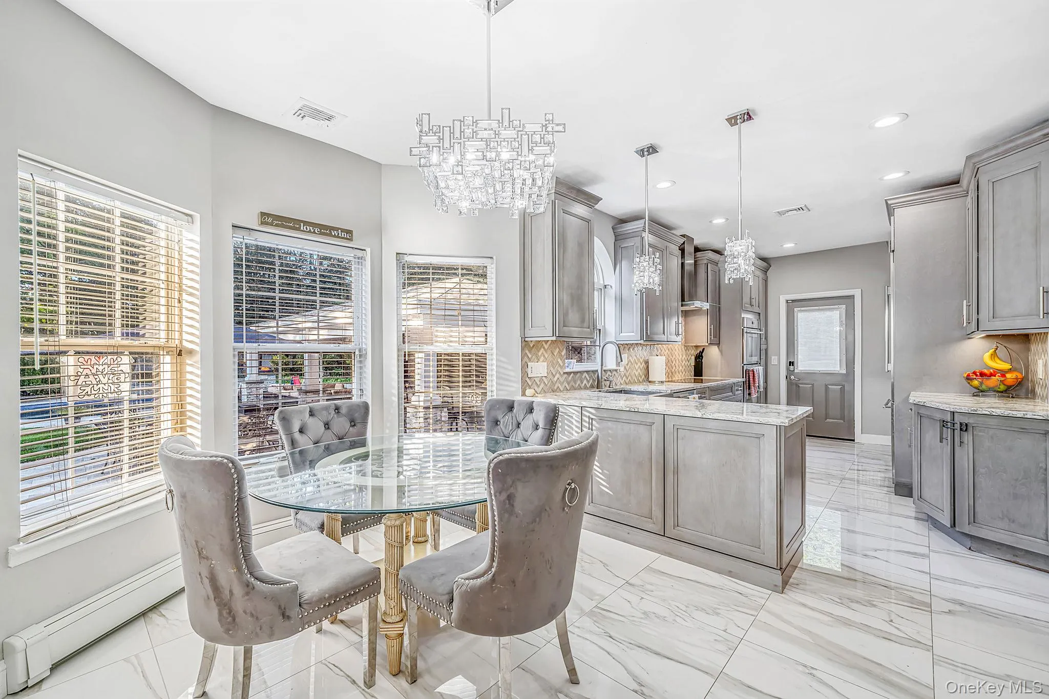 4 Crystal Brook Court, Smithtown, NY, 4 Bedrooms Bedrooms, 8 Rooms Rooms,2 BathroomsBathrooms,Residential,For Rent,Crystal Brook,0,1054720 4 Crystal Brook Court, Smithtown, NY, 4 Bedrooms Bedrooms, 8 Rooms Rooms,2 BathroomsBathrooms,Residential,For Rent,Crystal Brook,0,1054720
