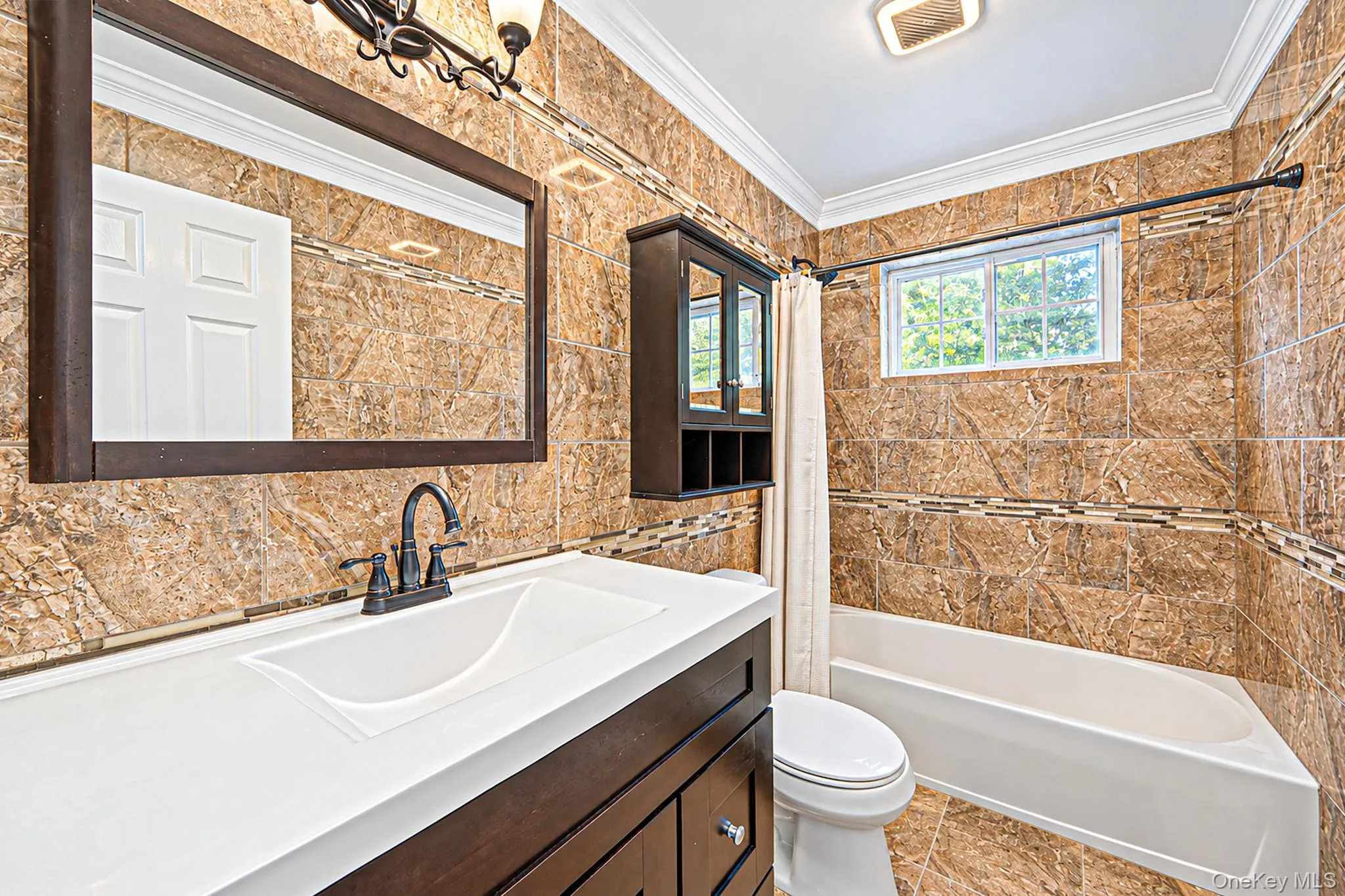 4 Crystal Brook Court, Smithtown, NY, 4 Bedrooms Bedrooms, 8 Rooms Rooms,2 BathroomsBathrooms,Residential,For Rent,Crystal Brook,0,1054720 4 Crystal Brook Court, Smithtown, NY, 4 Bedrooms Bedrooms, 8 Rooms Rooms,2 BathroomsBathrooms,Residential,For Rent,Crystal Brook,0,1054720