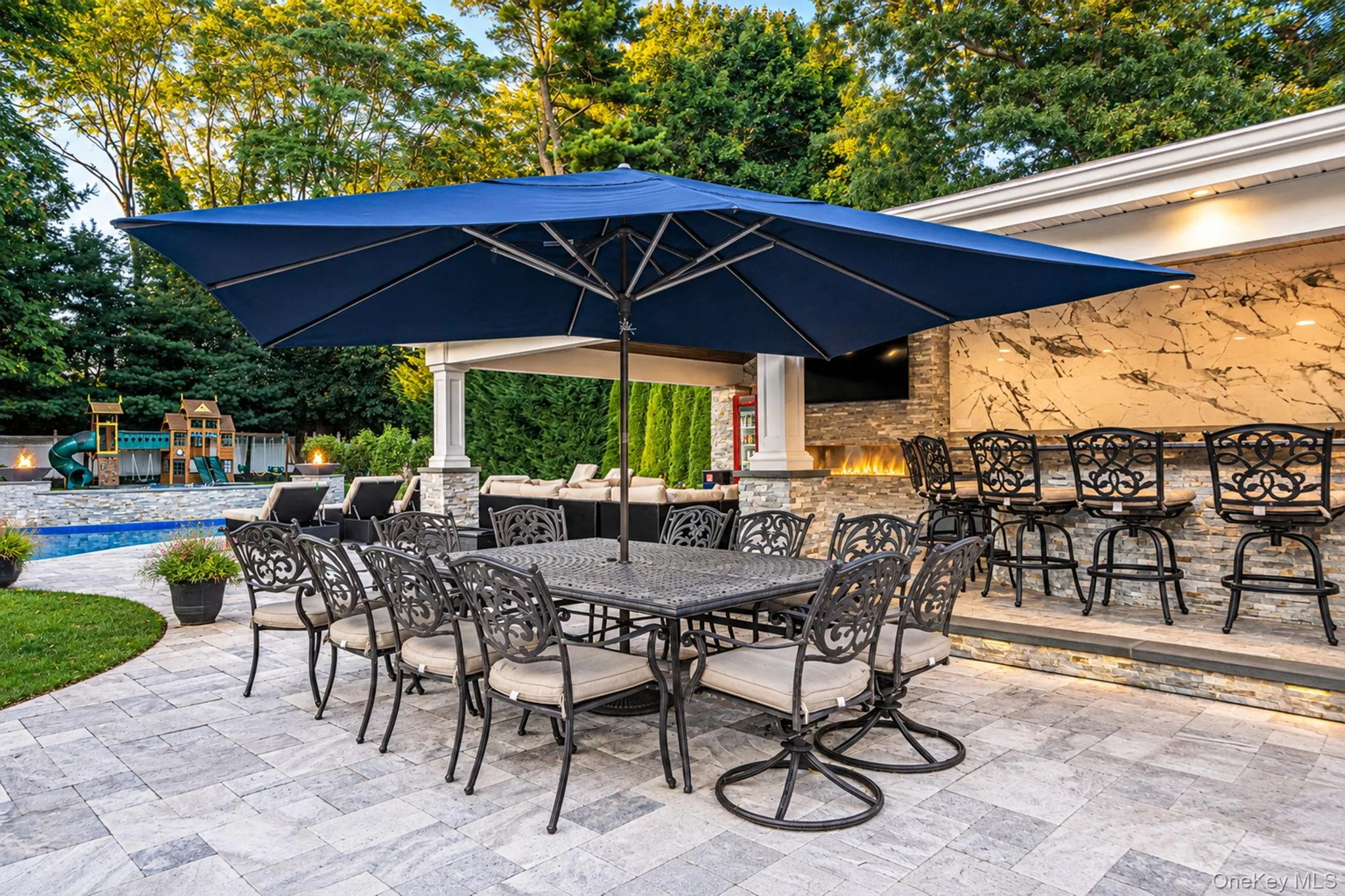 4 Crystal Brook Court, Smithtown, NY, 4 Bedrooms Bedrooms, 8 Rooms Rooms,2 BathroomsBathrooms,Residential,For Rent,Crystal Brook,0,1054720 4 Crystal Brook Court, Smithtown, NY, 4 Bedrooms Bedrooms, 8 Rooms Rooms,2 BathroomsBathrooms,Residential,For Rent,Crystal Brook,0,1054720