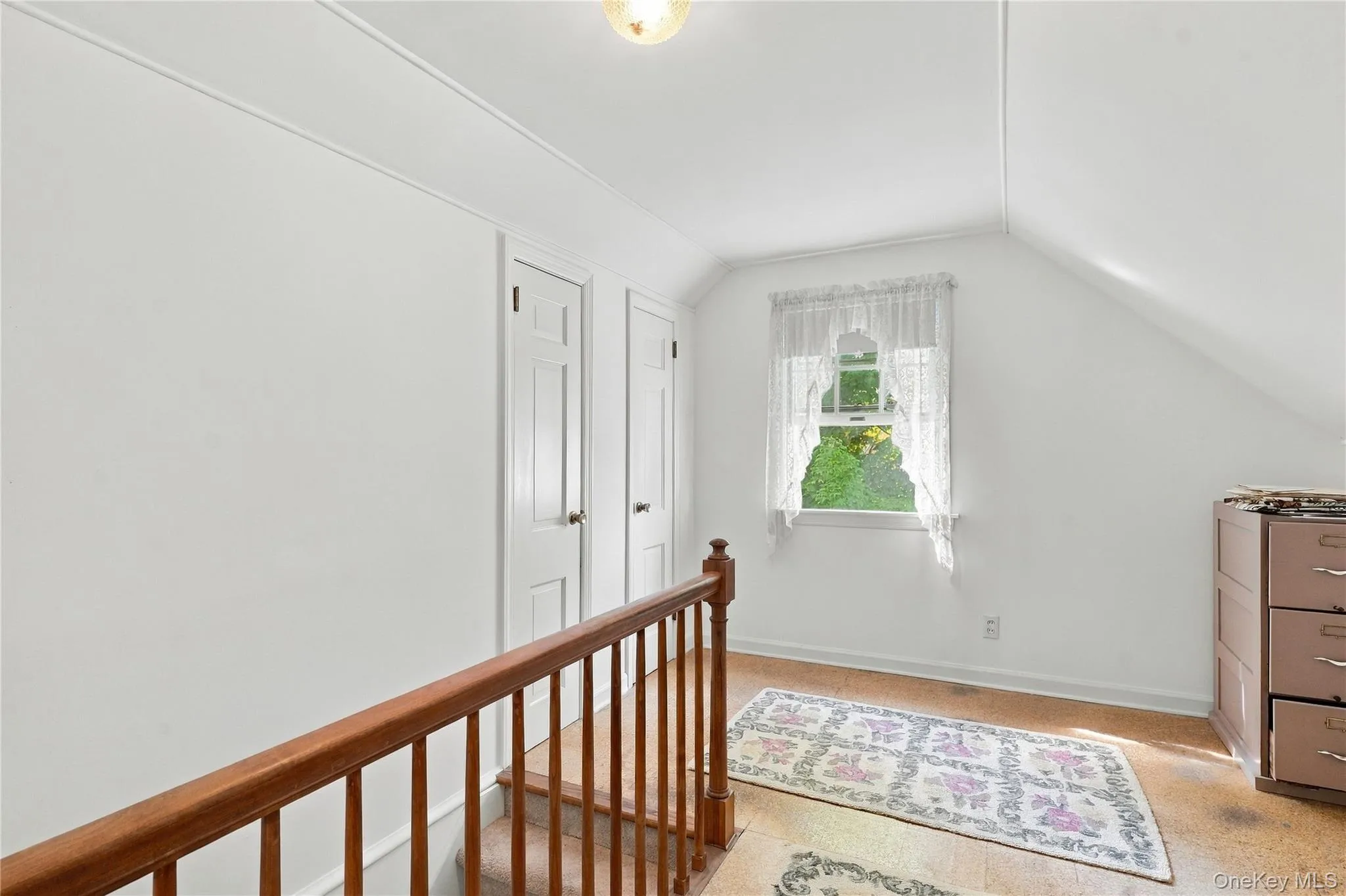 6 Mc Bride Place, Goshen, NY, 3 Bedrooms Bedrooms, 5 Rooms Rooms,1 BathroomBathrooms,Residential,For Rent,Mc Bride,0,1054723 6 Mc Bride Place, Goshen, NY, 3 Bedrooms Bedrooms, 5 Rooms Rooms,1 BathroomBathrooms,Residential,For Rent,Mc Bride,0,1054723