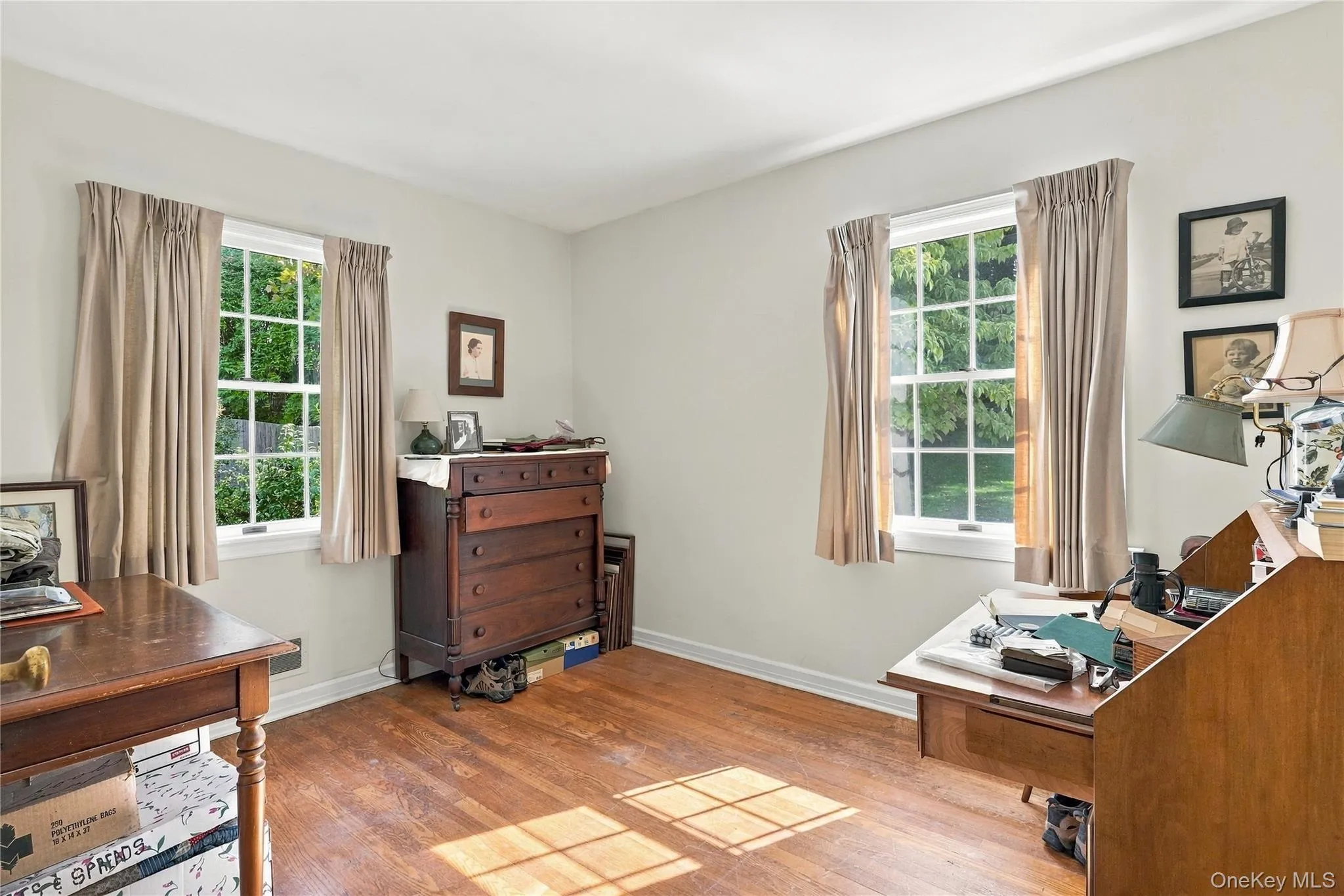 6 Mc Bride Place, Goshen, NY, 3 Bedrooms Bedrooms, 5 Rooms Rooms,1 BathroomBathrooms,Residential,For Rent,Mc Bride,0,1054723 6 Mc Bride Place, Goshen, NY, 3 Bedrooms Bedrooms, 5 Rooms Rooms,1 BathroomBathrooms,Residential,For Rent,Mc Bride,0,1054723