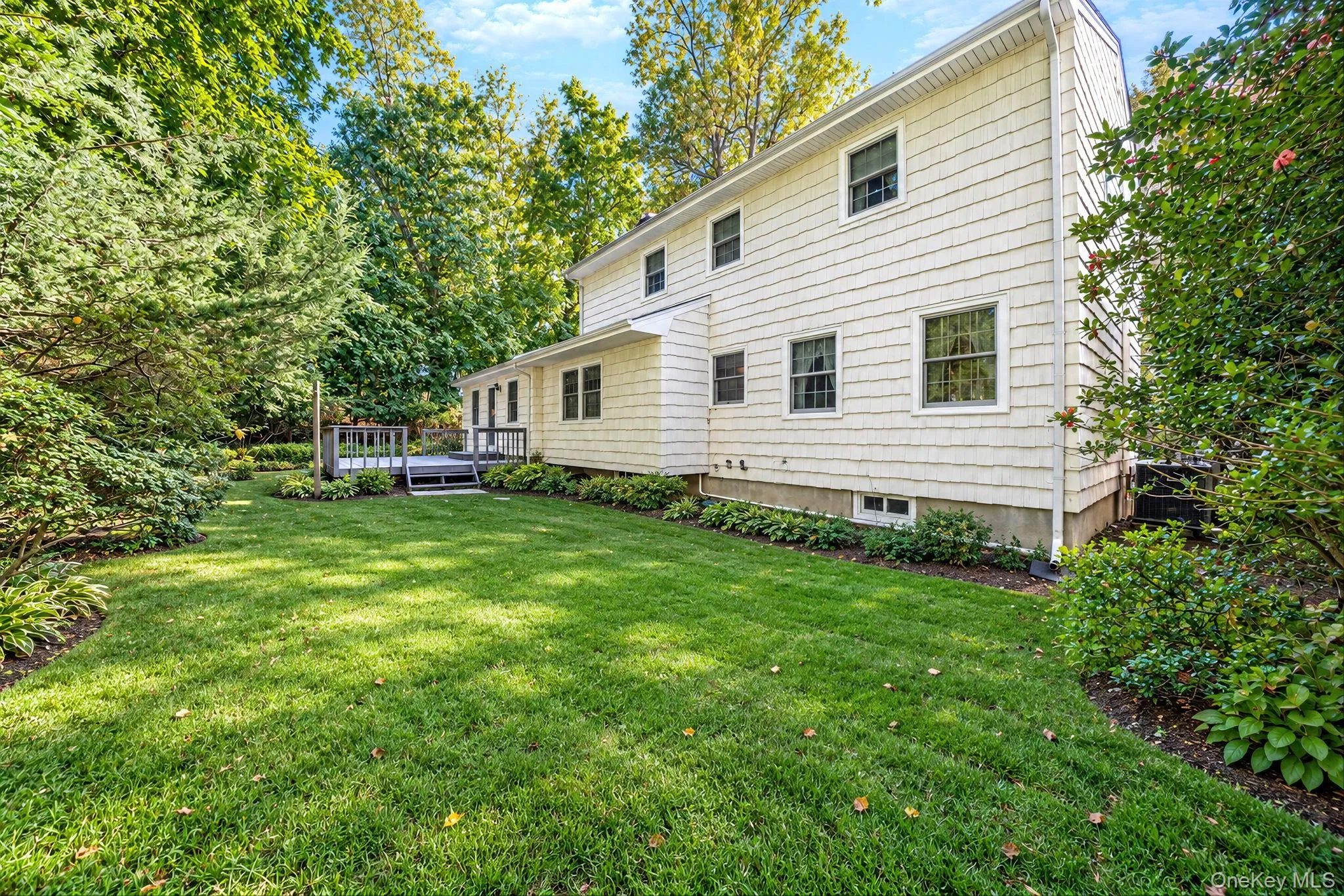 4 Middlesex Place, Huntington, NY, 4 Bedrooms Bedrooms, 8 Rooms Rooms,2 BathroomsBathrooms,Residential,For Rent,Middlesex,0,1054725 4 Middlesex Place, Huntington, NY, 4 Bedrooms Bedrooms, 8 Rooms Rooms,2 BathroomsBathrooms,Residential,For Rent,Middlesex,0,1054725