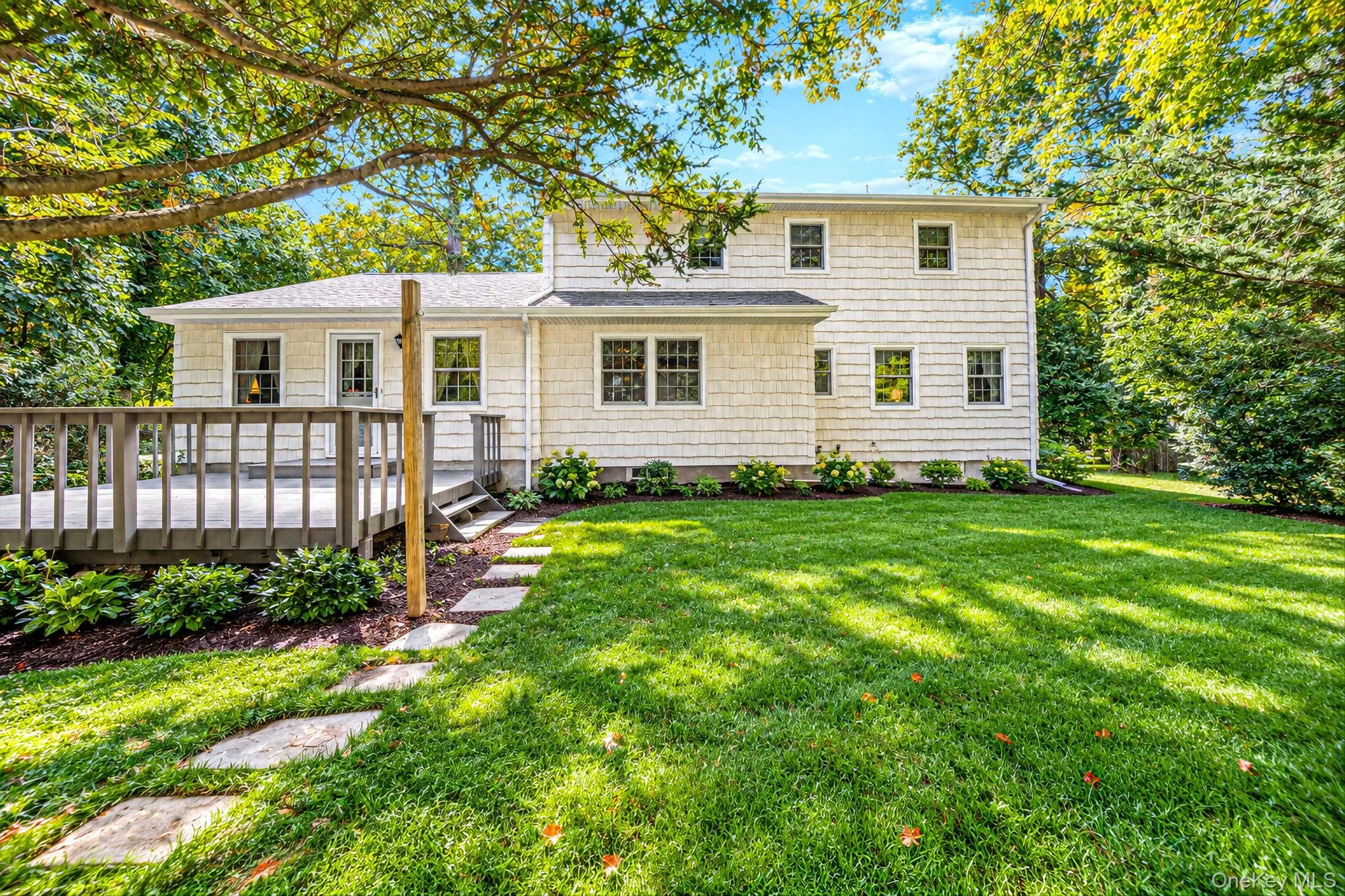 4 Middlesex Place, Huntington, NY, 4 Bedrooms Bedrooms, 8 Rooms Rooms,2 BathroomsBathrooms,Residential,For Rent,Middlesex,0,1054725 4 Middlesex Place, Huntington, NY, 4 Bedrooms Bedrooms, 8 Rooms Rooms,2 BathroomsBathrooms,Residential,For Rent,Middlesex,0,1054725