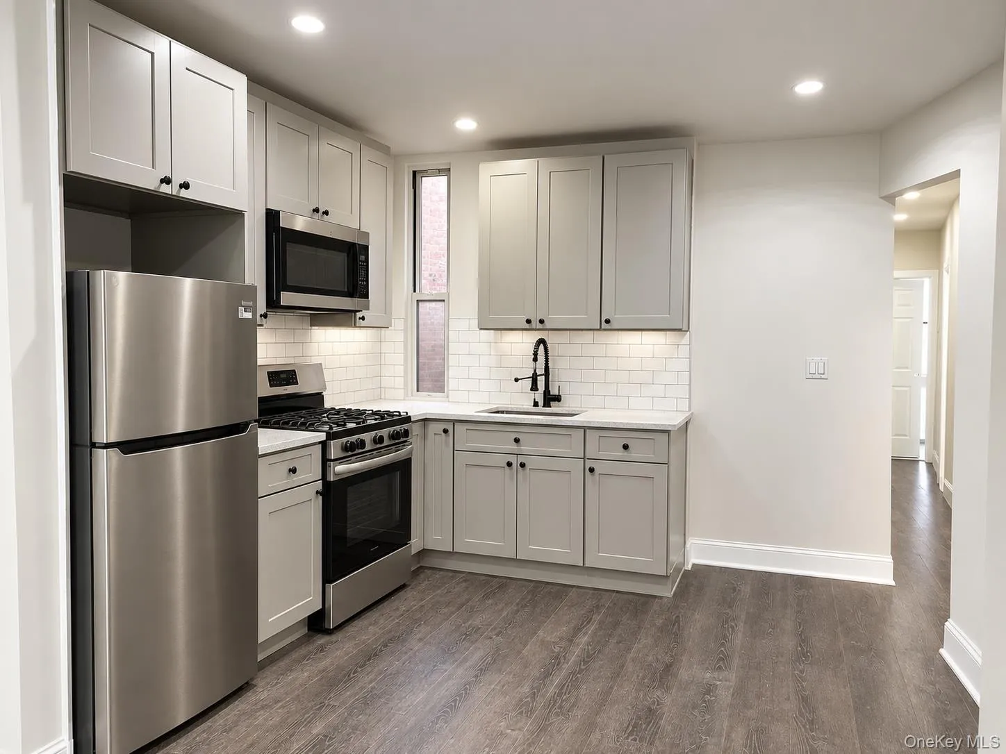 1997 Morris Avenue, New York, NY, 4 Bedroom Bedrooms, 7 Room Rooms,1 BathroomBathrooms,Residential Lease,For Rent,Morris,0,1054726 1997 Morris Avenue, New York, NY, 4 Bedroom Bedrooms, 7 Room Rooms,1 BathroomBathrooms,Residential Lease,For Rent,Morris,0,1054726