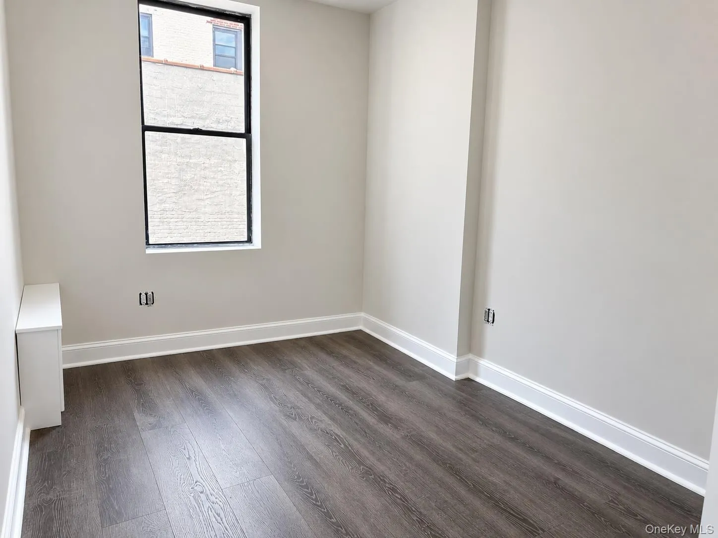 1997 Morris Avenue, New York, NY, 4 Bedroom Bedrooms, 7 Room Rooms,1 BathroomBathrooms,Residential Lease,For Rent,Morris,0,1054726 1997 Morris Avenue, New York, NY, 4 Bedroom Bedrooms, 7 Room Rooms,1 BathroomBathrooms,Residential Lease,For Rent,Morris,0,1054726