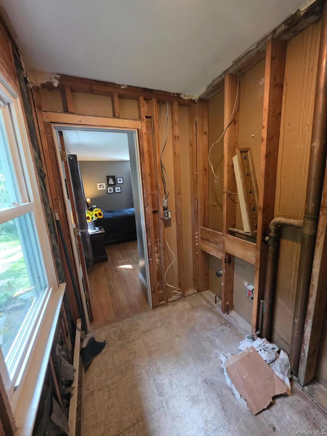 28 Robert Drive, Hyde Park, NY, 4 Bedrooms Bedrooms, 8 Rooms Rooms,2 BathroomsBathrooms,Residential,For Rent,Robert,0,1054727 28 Robert Drive, Hyde Park, NY, 4 Bedrooms Bedrooms, 8 Rooms Rooms,2 BathroomsBathrooms,Residential,For Rent,Robert,0,1054727