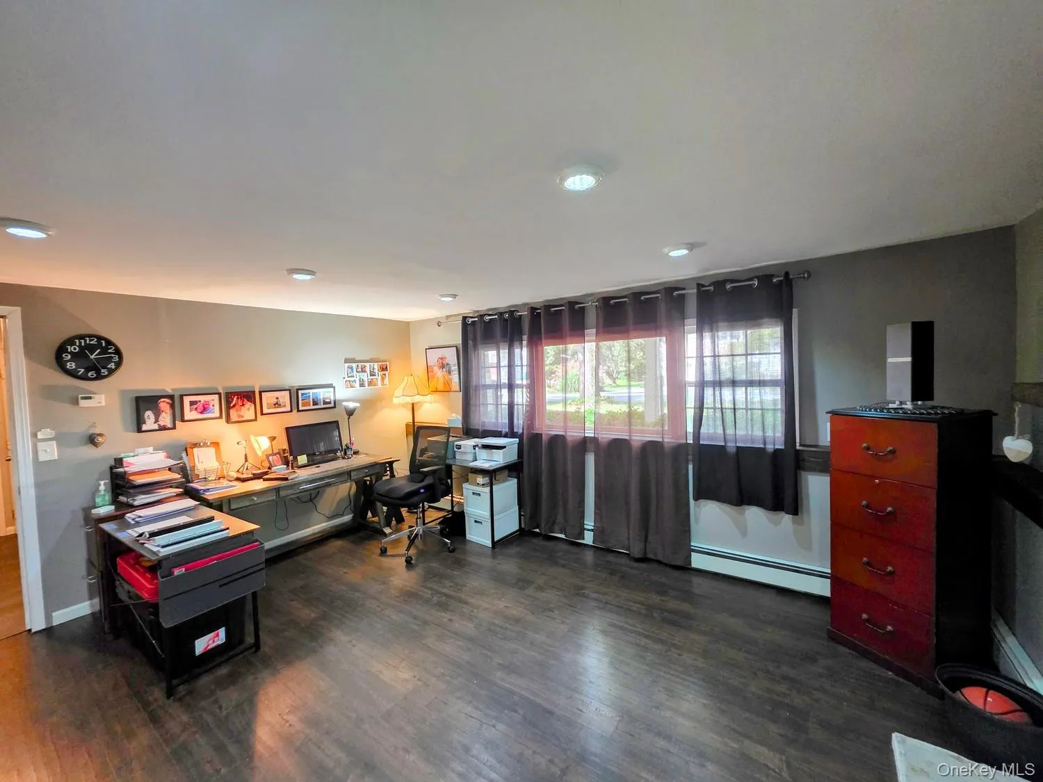 28 Robert Drive, Hyde Park, NY, 4 Bedrooms Bedrooms, 8 Rooms Rooms,2 BathroomsBathrooms,Residential,For Rent,Robert,0,1054727 28 Robert Drive, Hyde Park, NY, 4 Bedrooms Bedrooms, 8 Rooms Rooms,2 BathroomsBathrooms,Residential,For Rent,Robert,0,1054727