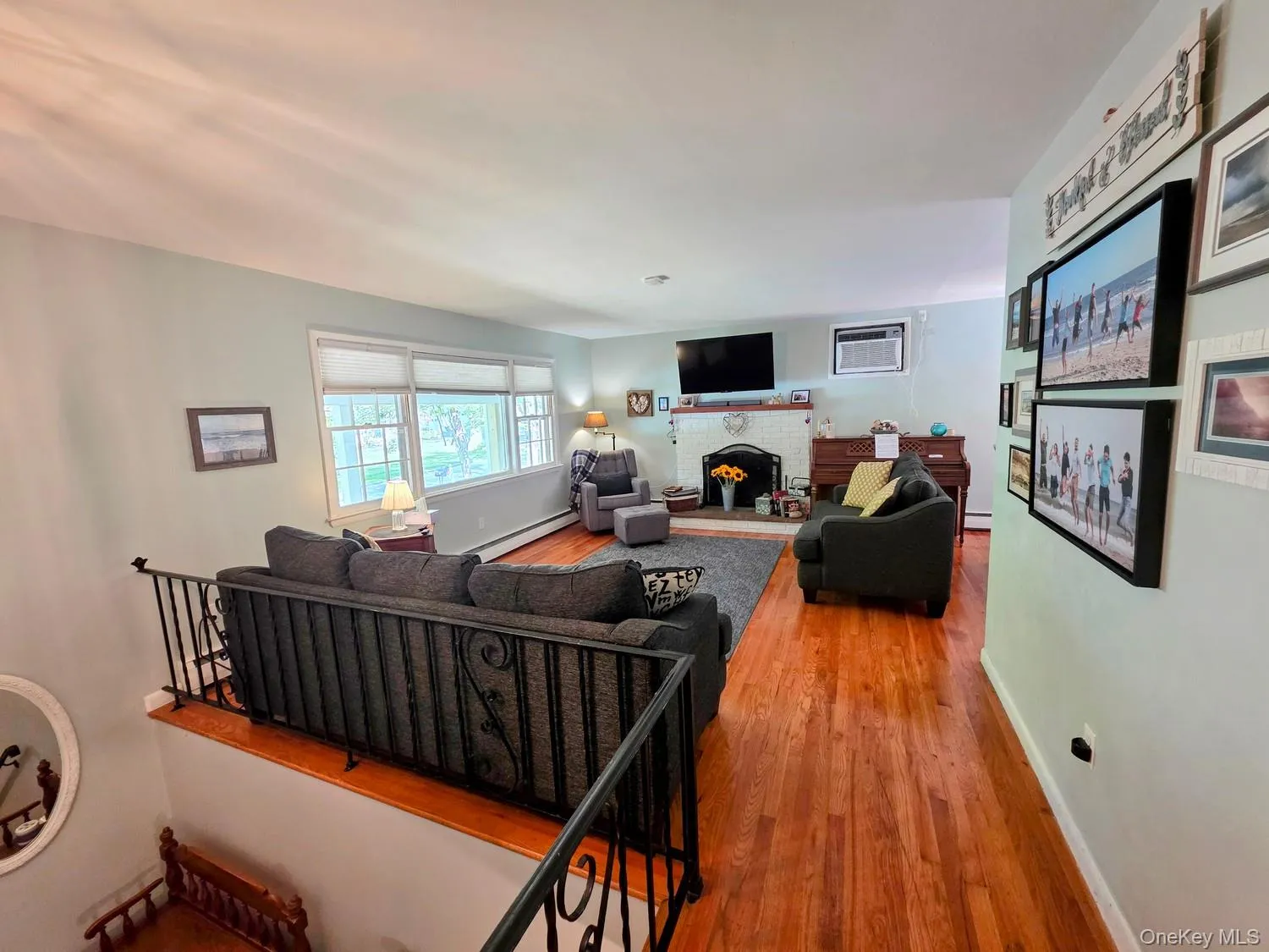 28 Robert Drive, Hyde Park, NY, 4 Bedrooms Bedrooms, 8 Rooms Rooms,2 BathroomsBathrooms,Residential,For Rent,Robert,0,1054727 28 Robert Drive, Hyde Park, NY, 4 Bedrooms Bedrooms, 8 Rooms Rooms,2 BathroomsBathrooms,Residential,For Rent,Robert,0,1054727