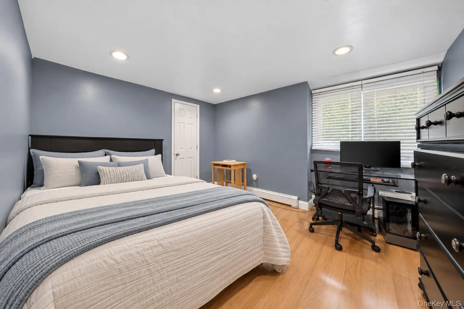 815 Expressway Drive, Brookhaven, NY, 4 Bedrooms Bedrooms, 8 Rooms Rooms,2 BathroomsBathrooms,Residential,For Rent,Expressway,0,1054730 815 Expressway Drive, Brookhaven, NY, 4 Bedrooms Bedrooms, 8 Rooms Rooms,2 BathroomsBathrooms,Residential,For Rent,Expressway,0,1054730