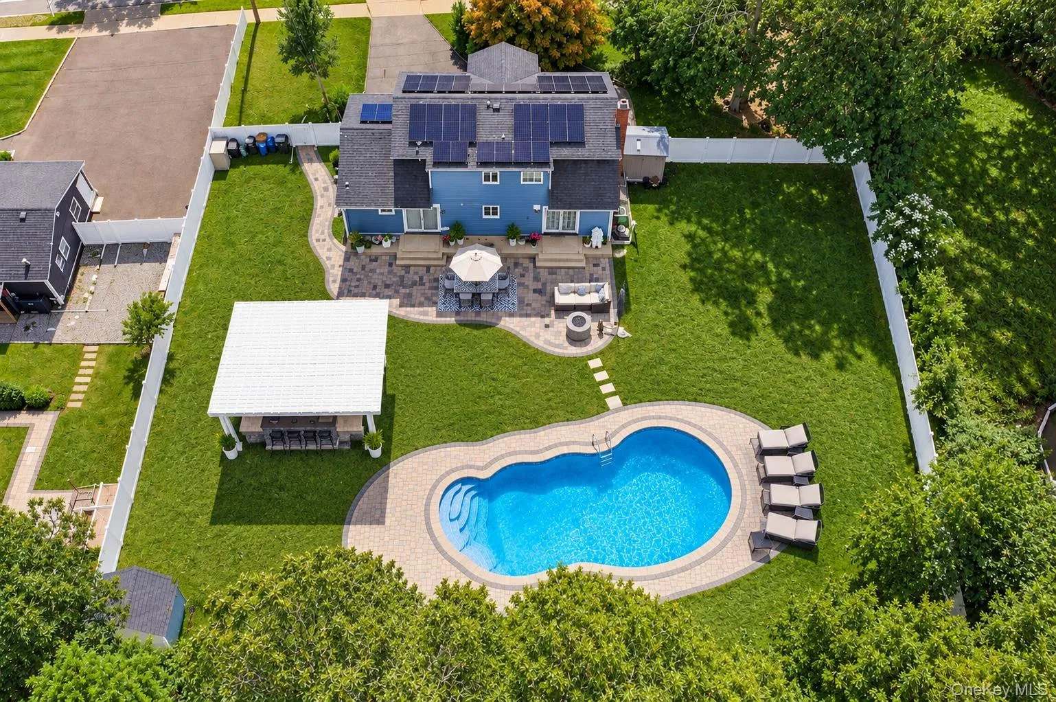 815 Expressway Drive, Brookhaven, NY, 4 Bedrooms Bedrooms, 8 Rooms Rooms,2 BathroomsBathrooms,Residential,For Rent,Expressway,0,1054730 815 Expressway Drive, Brookhaven, NY, 4 Bedrooms Bedrooms, 8 Rooms Rooms,2 BathroomsBathrooms,Residential,For Rent,Expressway,0,1054730