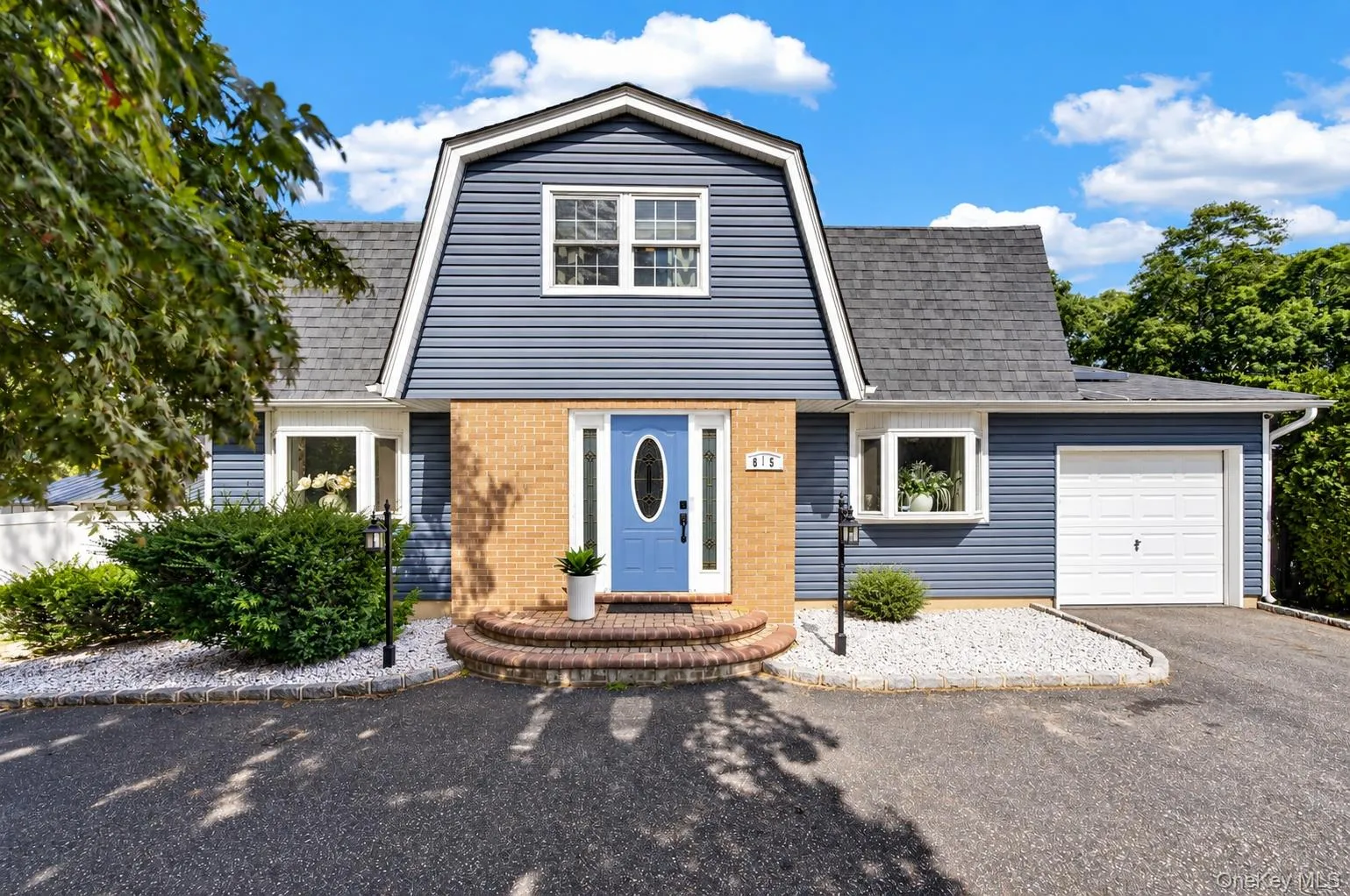 815 Expressway Drive, Brookhaven, NY, 4 Bedrooms Bedrooms, 8 Rooms Rooms,2 BathroomsBathrooms,Residential,For Rent,Expressway,0,1054730 815 Expressway Drive, Brookhaven, NY, 4 Bedrooms Bedrooms, 8 Rooms Rooms,2 BathroomsBathrooms,Residential,For Rent,Expressway,0,1054730