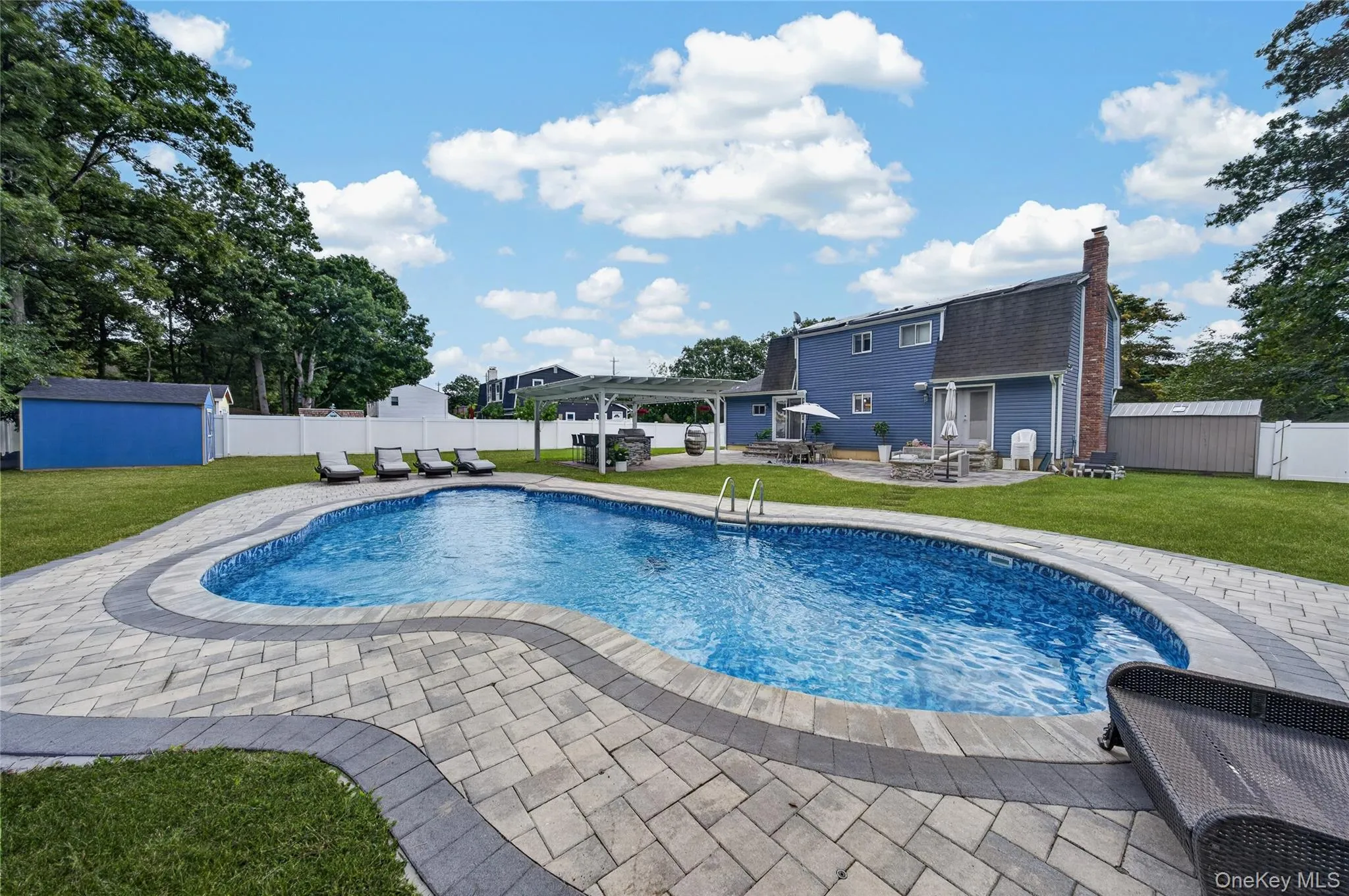 815 Expressway Drive, Brookhaven, NY, 4 Bedrooms Bedrooms, 8 Rooms Rooms,2 BathroomsBathrooms,Residential,For Rent,Expressway,0,1054730 815 Expressway Drive, Brookhaven, NY, 4 Bedrooms Bedrooms, 8 Rooms Rooms,2 BathroomsBathrooms,Residential,For Rent,Expressway,0,1054730
