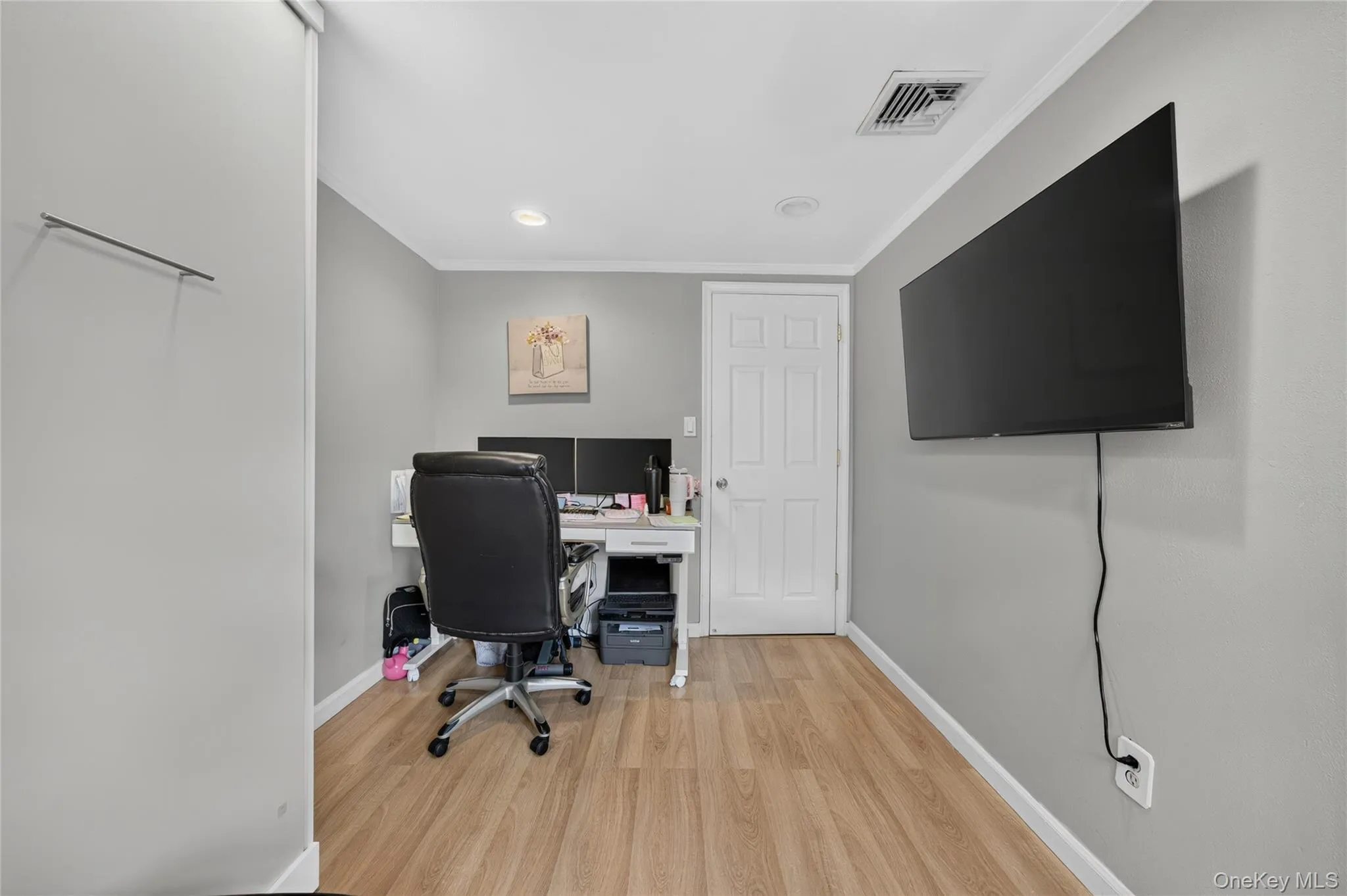 815 Expressway Drive, Brookhaven, NY, 4 Bedrooms Bedrooms, 8 Rooms Rooms,2 BathroomsBathrooms,Residential,For Rent,Expressway,0,1054730 815 Expressway Drive, Brookhaven, NY, 4 Bedrooms Bedrooms, 8 Rooms Rooms,2 BathroomsBathrooms,Residential,For Rent,Expressway,0,1054730
