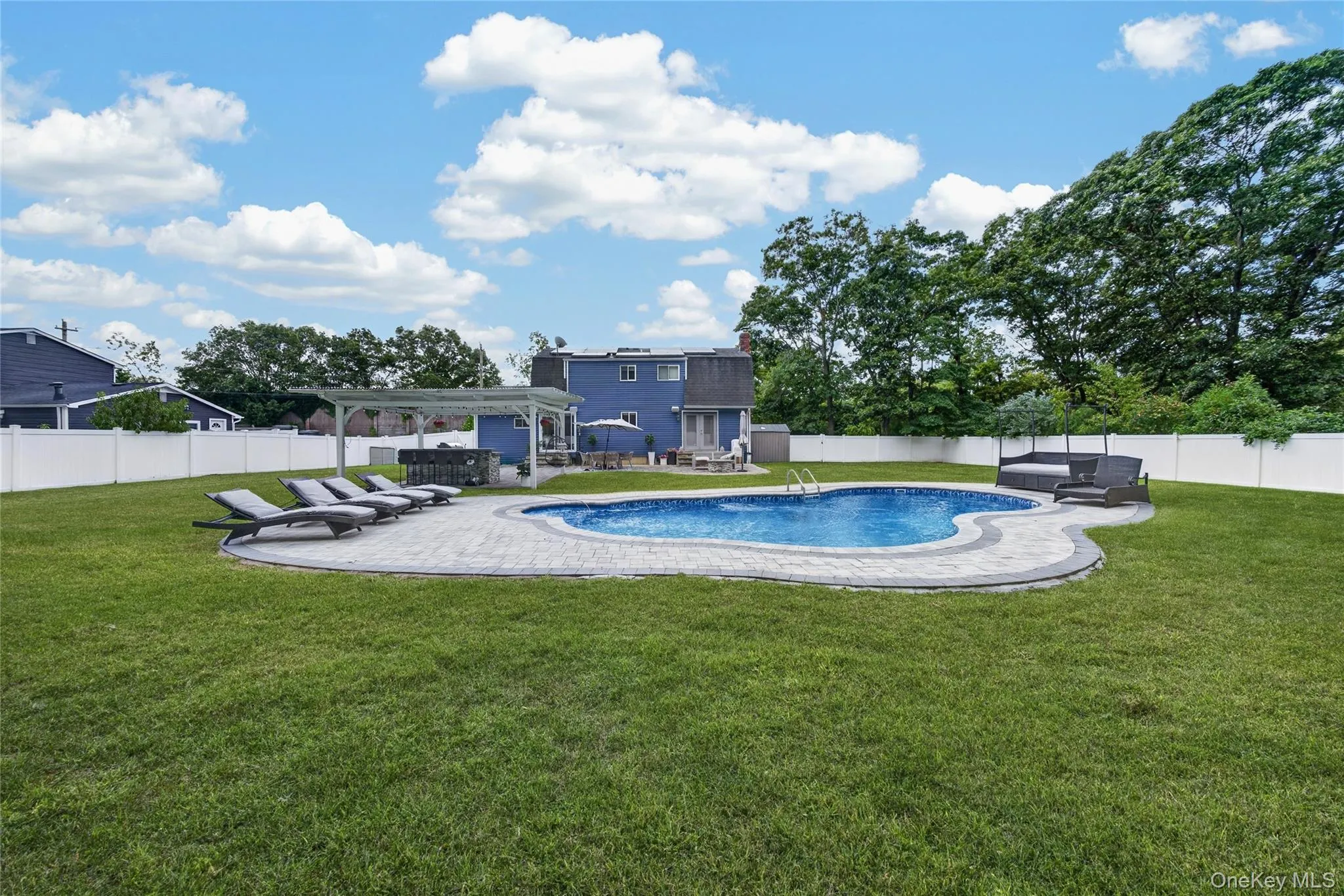 815 Expressway Drive, Brookhaven, NY, 4 Bedrooms Bedrooms, 8 Rooms Rooms,2 BathroomsBathrooms,Residential,For Rent,Expressway,0,1054730 815 Expressway Drive, Brookhaven, NY, 4 Bedrooms Bedrooms, 8 Rooms Rooms,2 BathroomsBathrooms,Residential,For Rent,Expressway,0,1054730