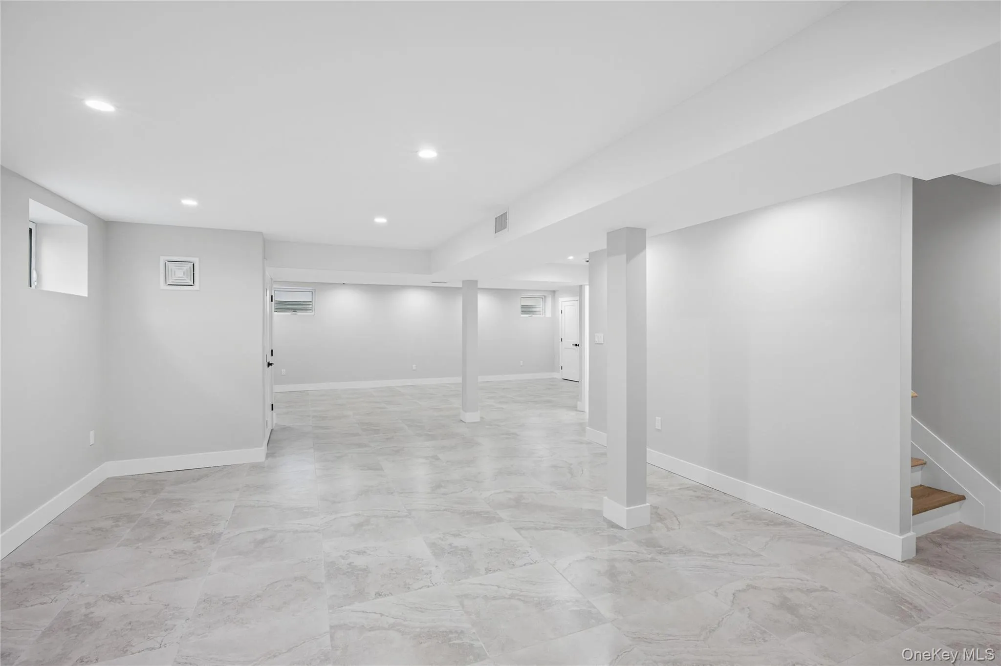 2439 Berkeley Place, Hempstead, NY, 4 Bedrooms Bedrooms, 8 Rooms Rooms,4 BathroomsBathrooms,Residential,For Rent,Berkeley Place,0,1054731 2439 Berkeley Place, Hempstead, NY, 4 Bedrooms Bedrooms, 8 Rooms Rooms,4 BathroomsBathrooms,Residential,For Rent,Berkeley Place,0,1054731