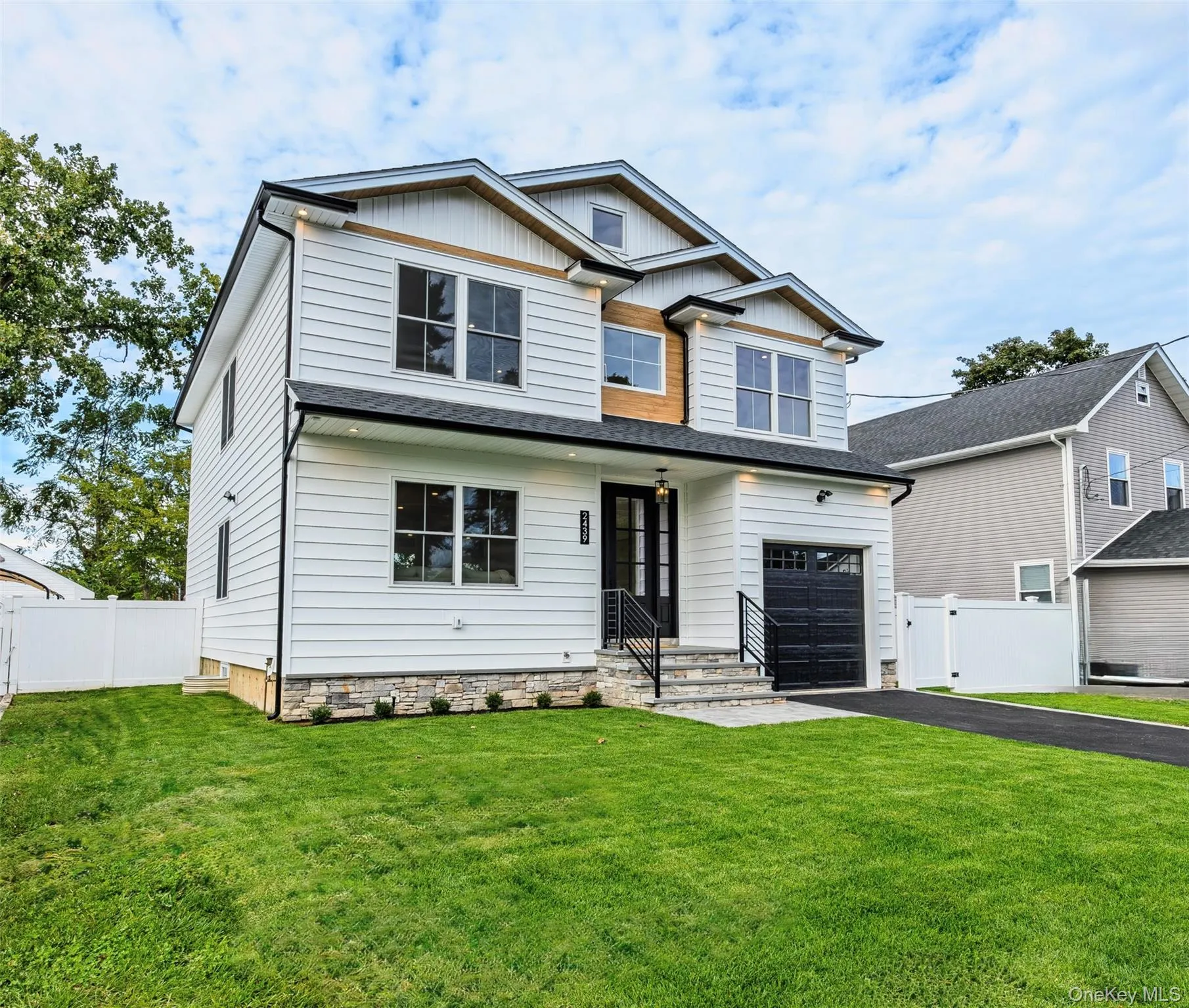 2439 Berkeley Place, Hempstead, NY, 4 Bedrooms Bedrooms, 8 Rooms Rooms,4 BathroomsBathrooms,Residential,For Rent,Berkeley Place,0,1054731 2439 Berkeley Place, Hempstead, NY, 4 Bedrooms Bedrooms, 8 Rooms Rooms,4 BathroomsBathrooms,Residential,For Rent,Berkeley Place,0,1054731