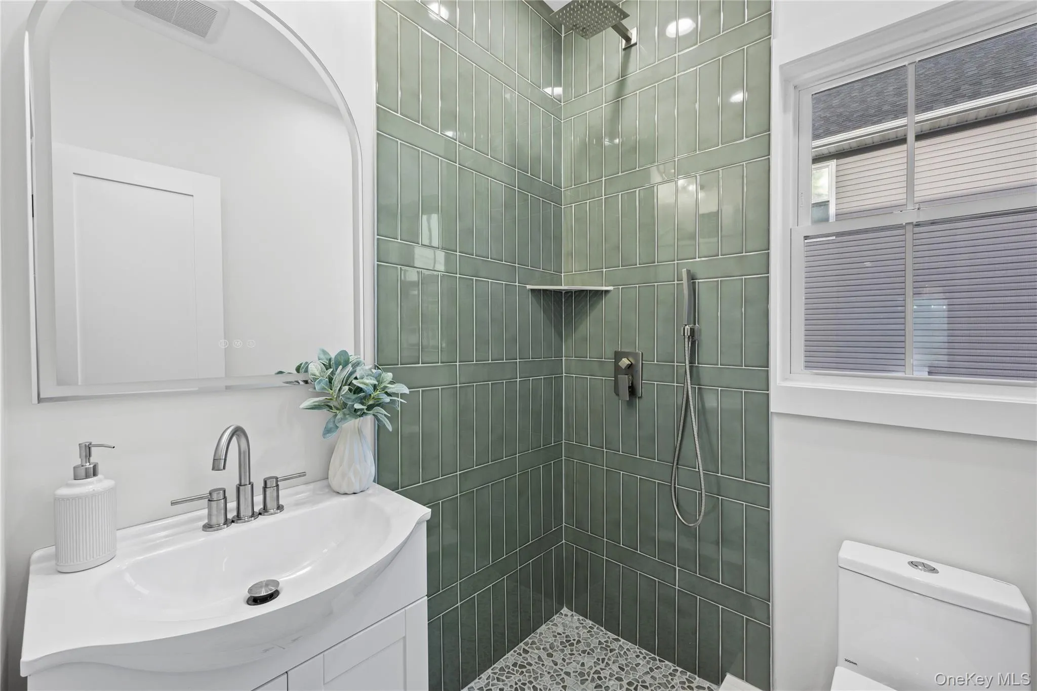 2439 Berkeley Place, Hempstead, NY, 4 Bedrooms Bedrooms, 8 Rooms Rooms,4 BathroomsBathrooms,Residential,For Rent,Berkeley Place,0,1054731 2439 Berkeley Place, Hempstead, NY, 4 Bedrooms Bedrooms, 8 Rooms Rooms,4 BathroomsBathrooms,Residential,For Rent,Berkeley Place,0,1054731