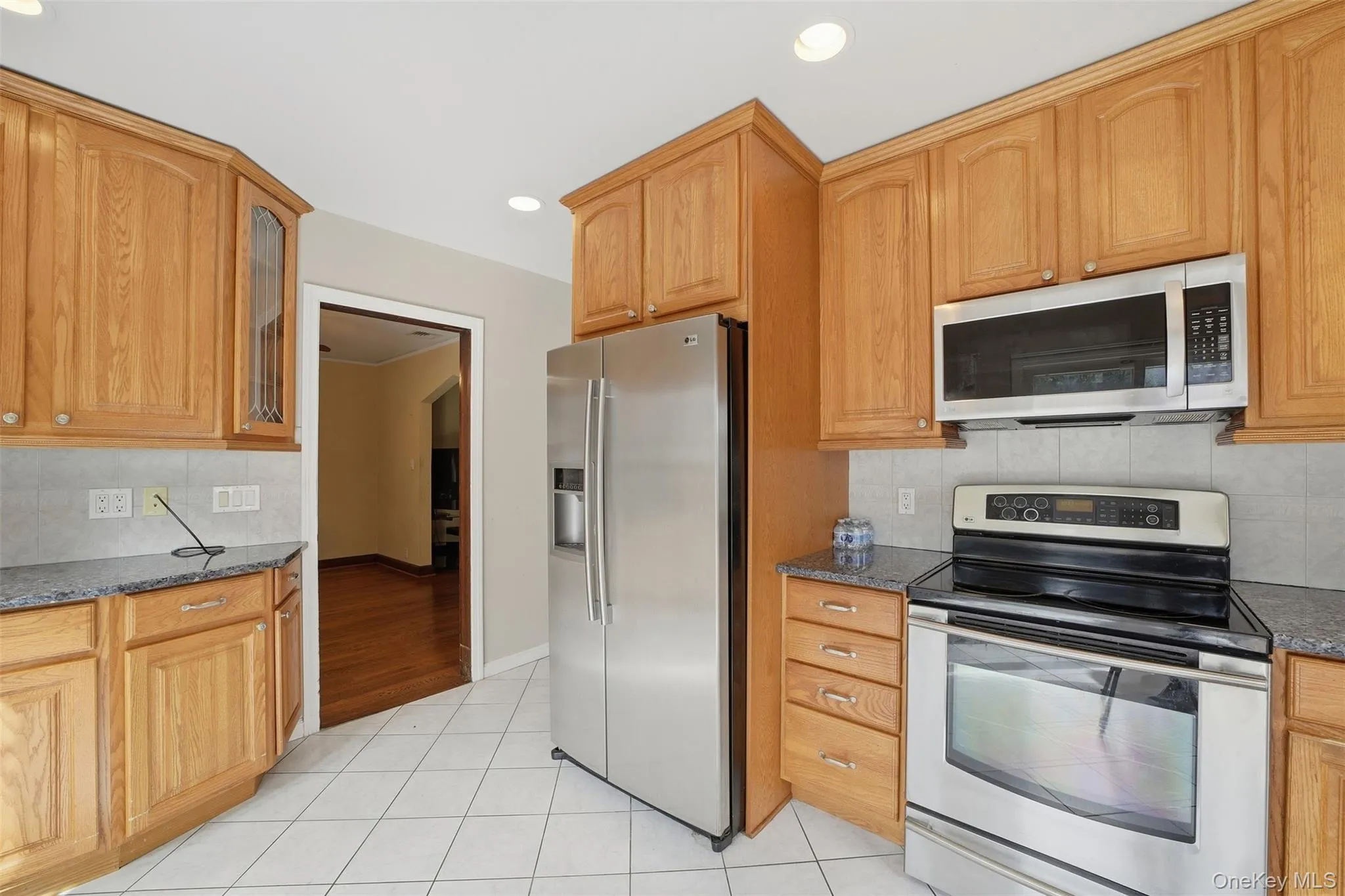 187 Neuton Avenue, Rye Town, NY, 3 Bedrooms Bedrooms, 7 Rooms Rooms,1 BathroomBathrooms,Residential,For Rent,Neuton,0,1054734 187 Neuton Avenue, Rye Town, NY, 3 Bedrooms Bedrooms, 7 Rooms Rooms,1 BathroomBathrooms,Residential,For Rent,Neuton,0,1054734