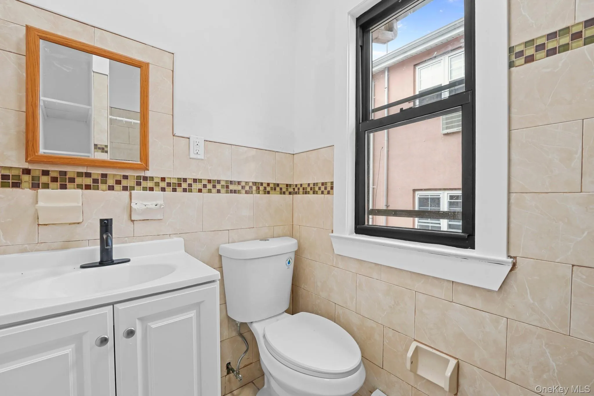 338 Thieriot Avenue, New York, NY, 3 Bedrooms Bedrooms, 12 Rooms Rooms,2 BathroomsBathrooms,Residential,For Rent,Thieriot,0,1054735 338 Thieriot Avenue, New York, NY, 3 Bedrooms Bedrooms, 12 Rooms Rooms,2 BathroomsBathrooms,Residential,For Rent,Thieriot,0,1054735