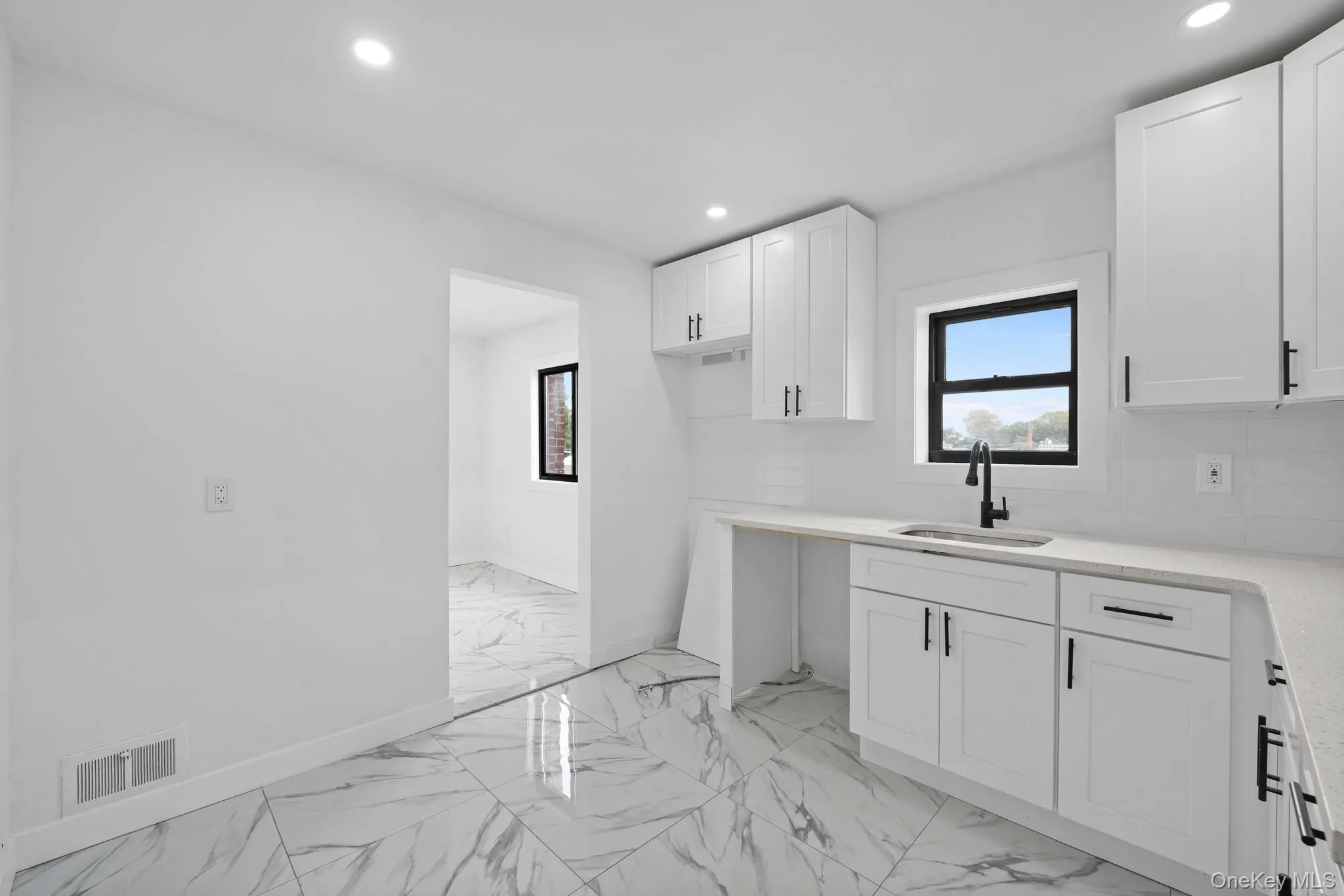 4648 Murdock Avenue, New York, NY, 3 Bedrooms Bedrooms, 12 Rooms Rooms,2 BathroomsBathrooms,Residential,For Rent,Murdock,0,1054739 4648 Murdock Avenue, New York, NY, 3 Bedrooms Bedrooms, 12 Rooms Rooms,2 BathroomsBathrooms,Residential,For Rent,Murdock,0,1054739