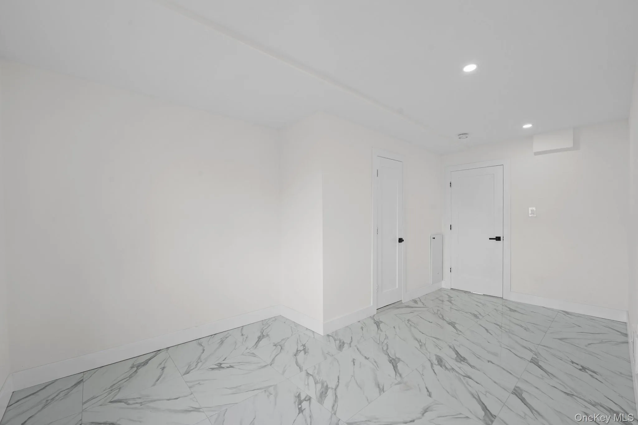 4648 Murdock Avenue, New York, NY, 3 Bedrooms Bedrooms, 12 Rooms Rooms,2 BathroomsBathrooms,Residential,For Rent,Murdock,0,1054739 4648 Murdock Avenue, New York, NY, 3 Bedrooms Bedrooms, 12 Rooms Rooms,2 BathroomsBathrooms,Residential,For Rent,Murdock,0,1054739
