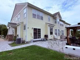 50 Cobblestone Lane, Middletown, NY, 3 Bedrooms Bedrooms, 8 Rooms Rooms,2 BathroomsBathrooms,Residential,For Rent,Cobblestone,0,1054741 50 Cobblestone Lane, Middletown, NY, 3 Bedrooms Bedrooms, 8 Rooms Rooms,2 BathroomsBathrooms,Residential,For Rent,Cobblestone,0,1054741