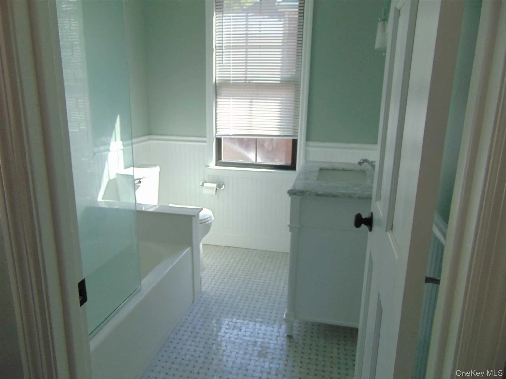 212 Union Street, Poughkeepsie, NY, 3 Bedrooms Bedrooms, 7 Rooms Rooms,2 BathroomsBathrooms,Residential Lease,For Rent,Union,0,1054743 212 Union Street, Poughkeepsie, NY, 3 Bedrooms Bedrooms, 7 Rooms Rooms,2 BathroomsBathrooms,Residential Lease,For Rent,Union,0,1054743