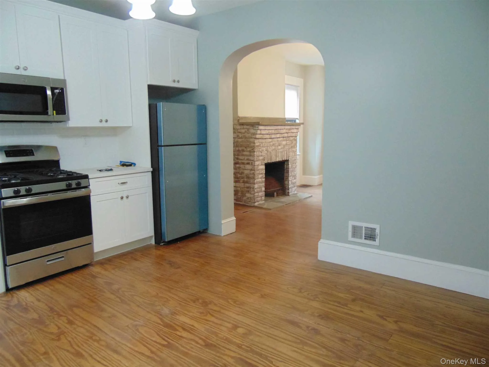 212 Union Street, Poughkeepsie, NY, 3 Bedrooms Bedrooms, 7 Rooms Rooms,2 BathroomsBathrooms,Residential Lease,For Rent,Union,0,1054743 212 Union Street, Poughkeepsie, NY, 3 Bedrooms Bedrooms, 7 Rooms Rooms,2 BathroomsBathrooms,Residential Lease,For Rent,Union,0,1054743