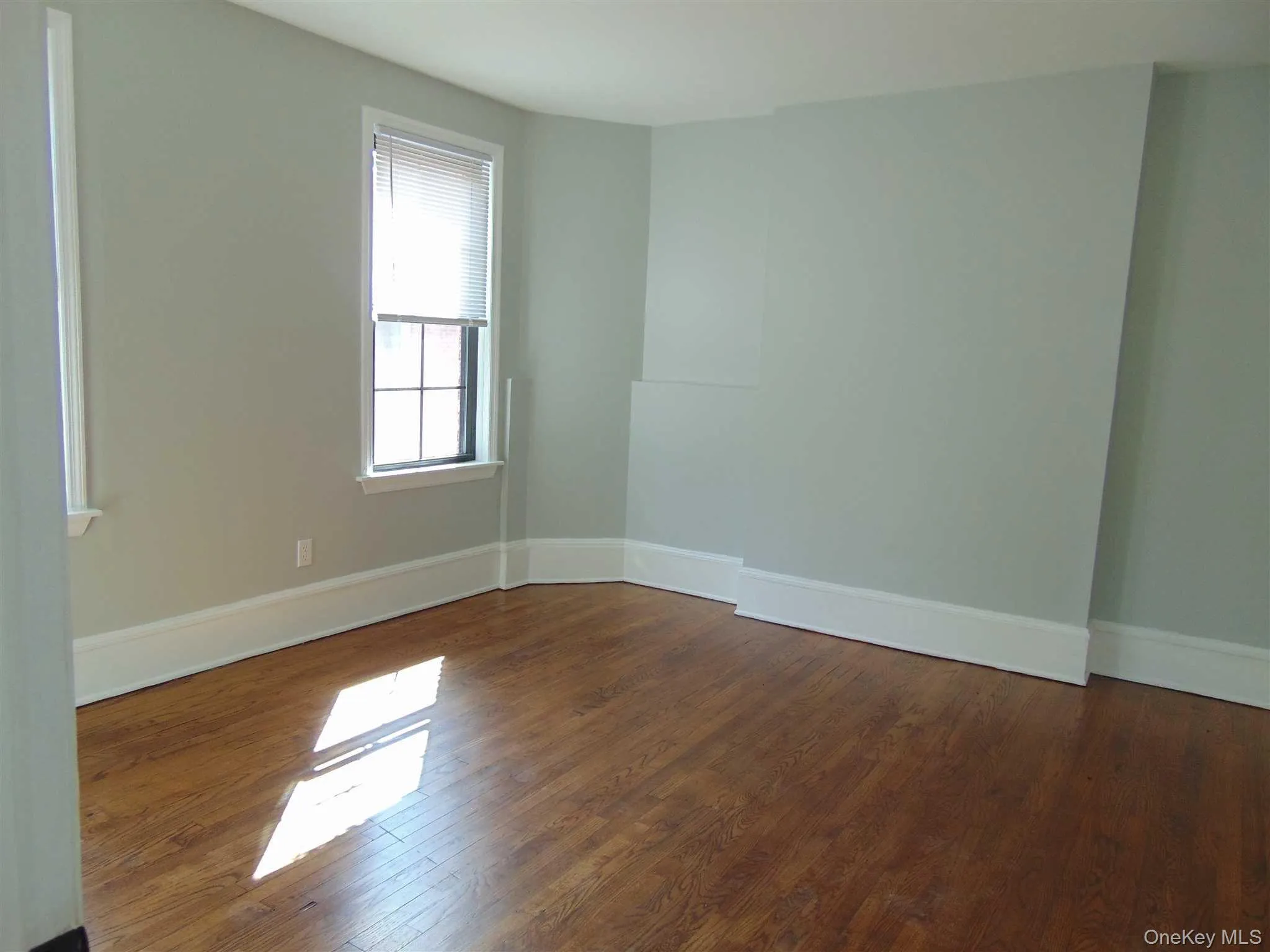 212 Union Street, Poughkeepsie, NY, 3 Bedrooms Bedrooms, 7 Rooms Rooms,2 BathroomsBathrooms,Residential Lease,For Rent,Union,0,1054743 212 Union Street, Poughkeepsie, NY, 3 Bedrooms Bedrooms, 7 Rooms Rooms,2 BathroomsBathrooms,Residential Lease,For Rent,Union,0,1054743