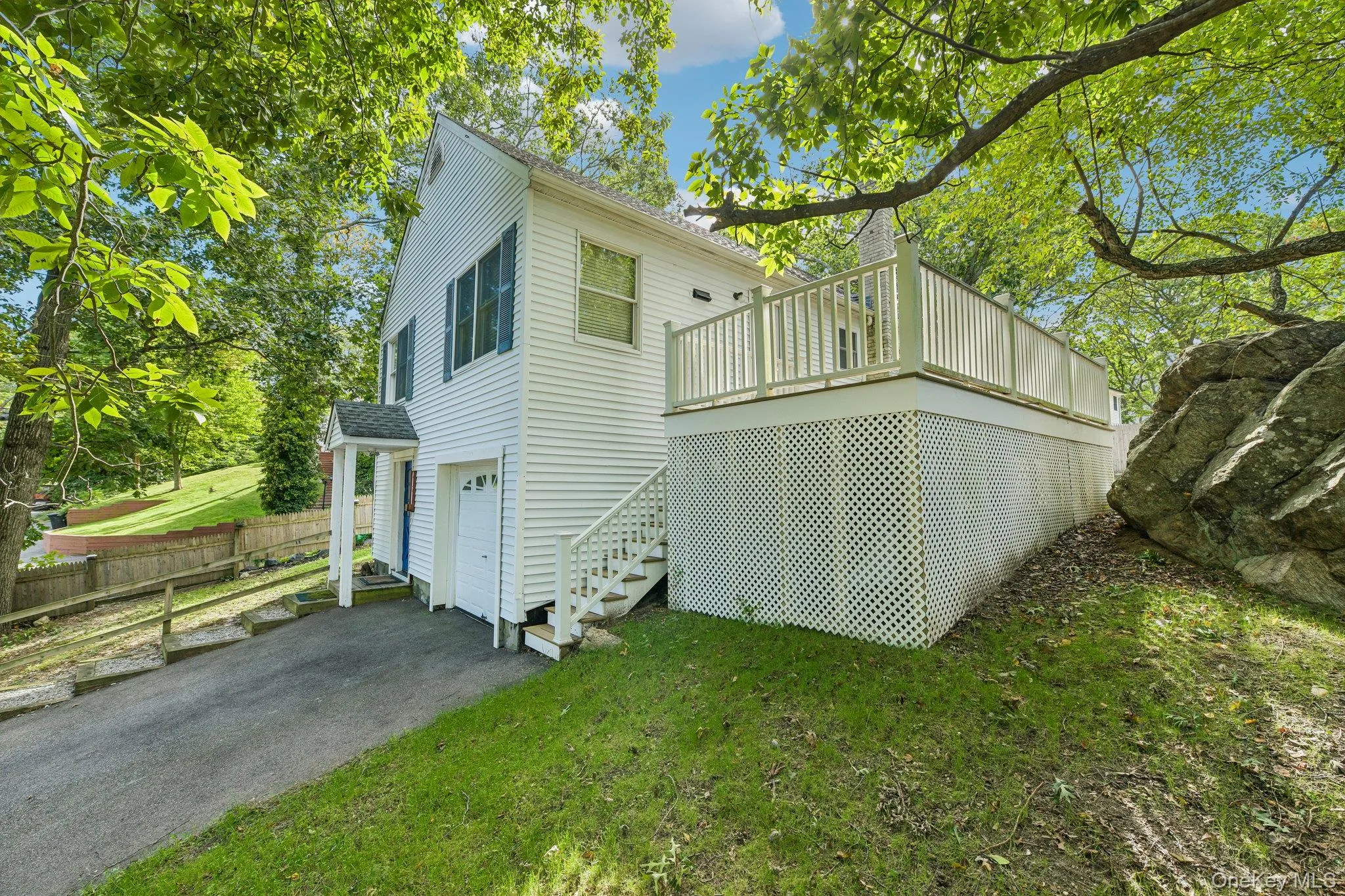 417 Echo Avenue, Brookhaven, NY, 3 Bedrooms Bedrooms, 6 Rooms Rooms,2 BathroomsBathrooms,Residential,For Rent,Echo,0,1054744 417 Echo Avenue, Brookhaven, NY, 3 Bedrooms Bedrooms, 6 Rooms Rooms,2 BathroomsBathrooms,Residential,For Rent,Echo,0,1054744