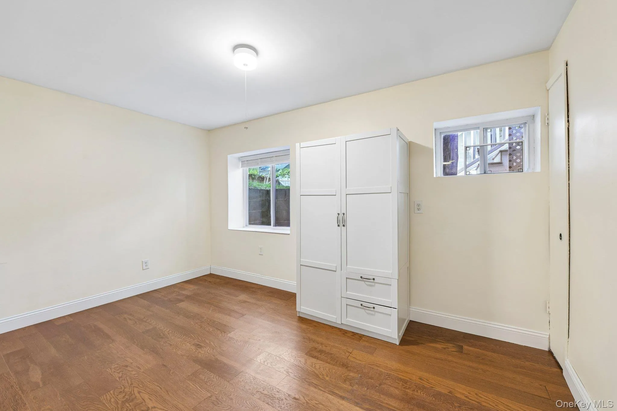 417 Echo Avenue, Brookhaven, NY, 3 Bedrooms Bedrooms, 6 Rooms Rooms,2 BathroomsBathrooms,Residential,For Rent,Echo,0,1054744 417 Echo Avenue, Brookhaven, NY, 3 Bedrooms Bedrooms, 6 Rooms Rooms,2 BathroomsBathrooms,Residential,For Rent,Echo,0,1054744