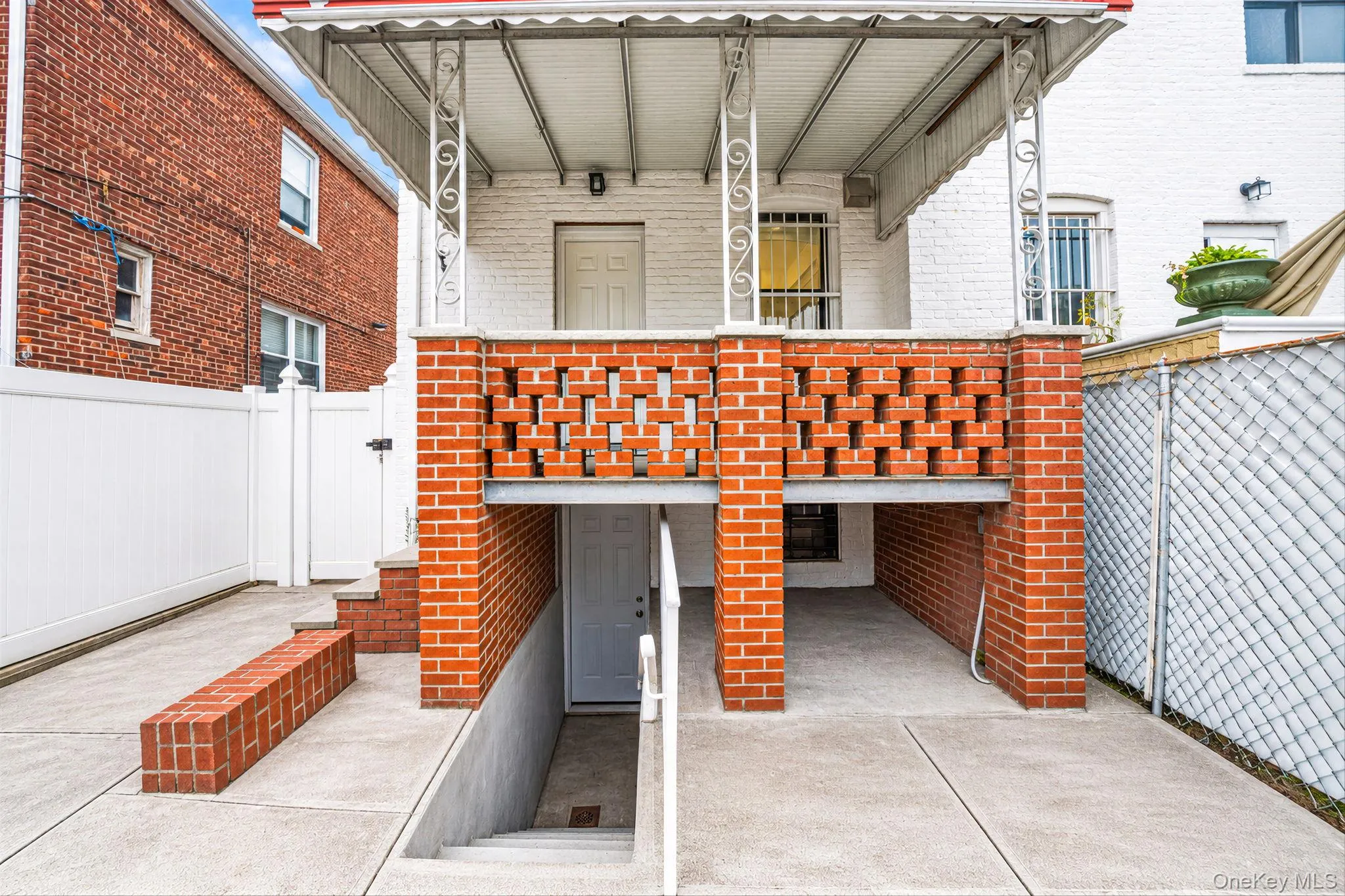 53 59th Street, New York, NY, 4 Bedrooms Bedrooms, 6 Rooms Rooms,3 BathroomsBathrooms,Residential,For Rent,59th,0,1054749 53 59th Street, New York, NY, 4 Bedrooms Bedrooms, 6 Rooms Rooms,3 BathroomsBathrooms,Residential,For Rent,59th,0,1054749