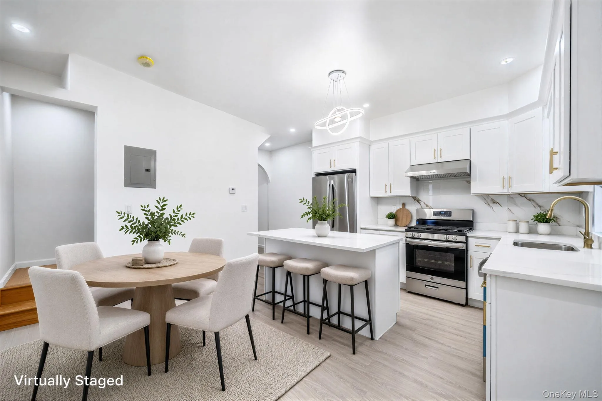 53 59th Street, New York, NY, 4 Bedrooms Bedrooms, 6 Rooms Rooms,3 BathroomsBathrooms,Residential,For Rent,59th,0,1054749 53 59th Street, New York, NY, 4 Bedrooms Bedrooms, 6 Rooms Rooms,3 BathroomsBathrooms,Residential,For Rent,59th,0,1054749