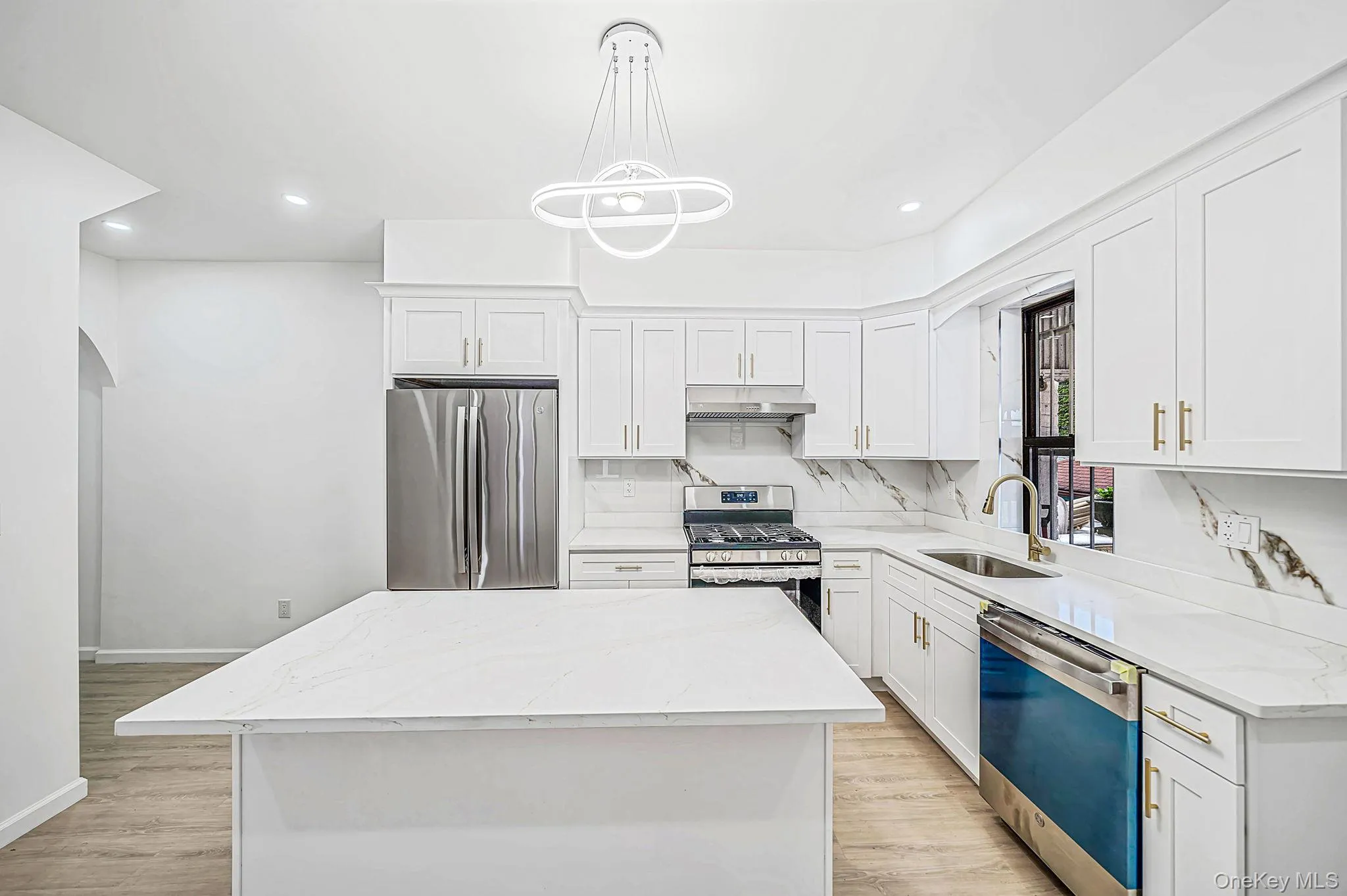 53 59th Street, New York, NY, 4 Bedrooms Bedrooms, 6 Rooms Rooms,3 BathroomsBathrooms,Residential,For Rent,59th,0,1054749 53 59th Street, New York, NY, 4 Bedrooms Bedrooms, 6 Rooms Rooms,3 BathroomsBathrooms,Residential,For Rent,59th,0,1054749