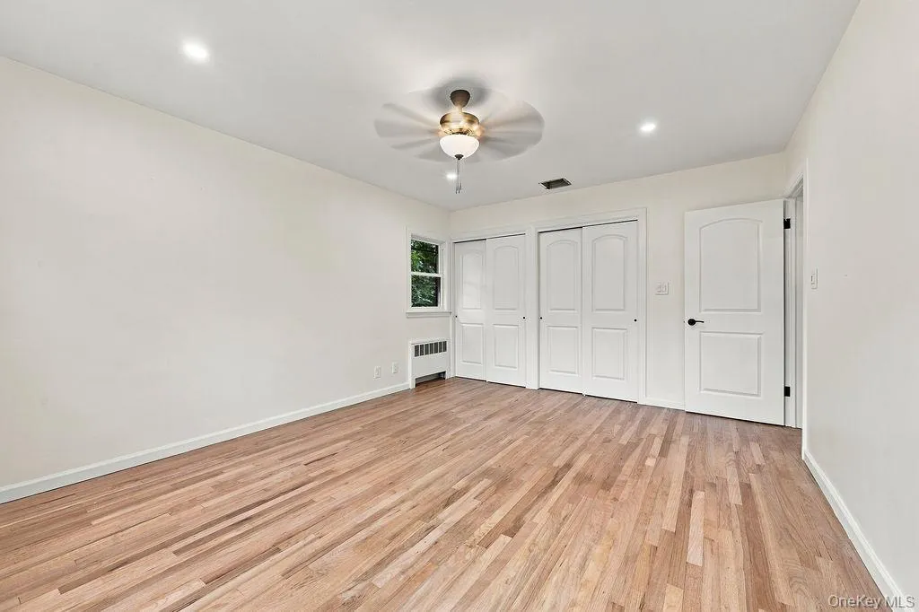 84 Middle Neck Road, North Hempstead, NY, 4 Bedrooms Bedrooms, 7 Rooms Rooms,2 BathroomsBathrooms,Residential,For Rent,Middle Neck,0,1054753 84 Middle Neck Road, North Hempstead, NY, 4 Bedrooms Bedrooms, 7 Rooms Rooms,2 BathroomsBathrooms,Residential,For Rent,Middle Neck,0,1054753