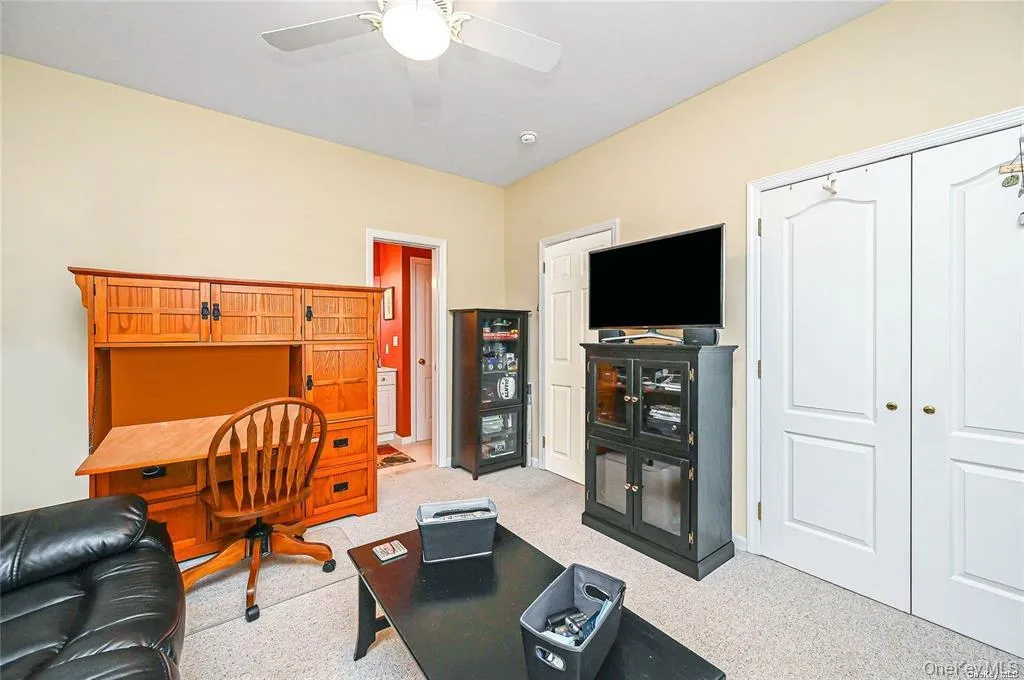 828 Pondview Road, Riverhead, NY, 4 Bedrooms Bedrooms, 7 Rooms Rooms,3 BathroomsBathrooms,Residential,For Rent,Pondview,0,1054756 828 Pondview Road, Riverhead, NY, 4 Bedrooms Bedrooms, 7 Rooms Rooms,3 BathroomsBathrooms,Residential,For Rent,Pondview,0,1054756