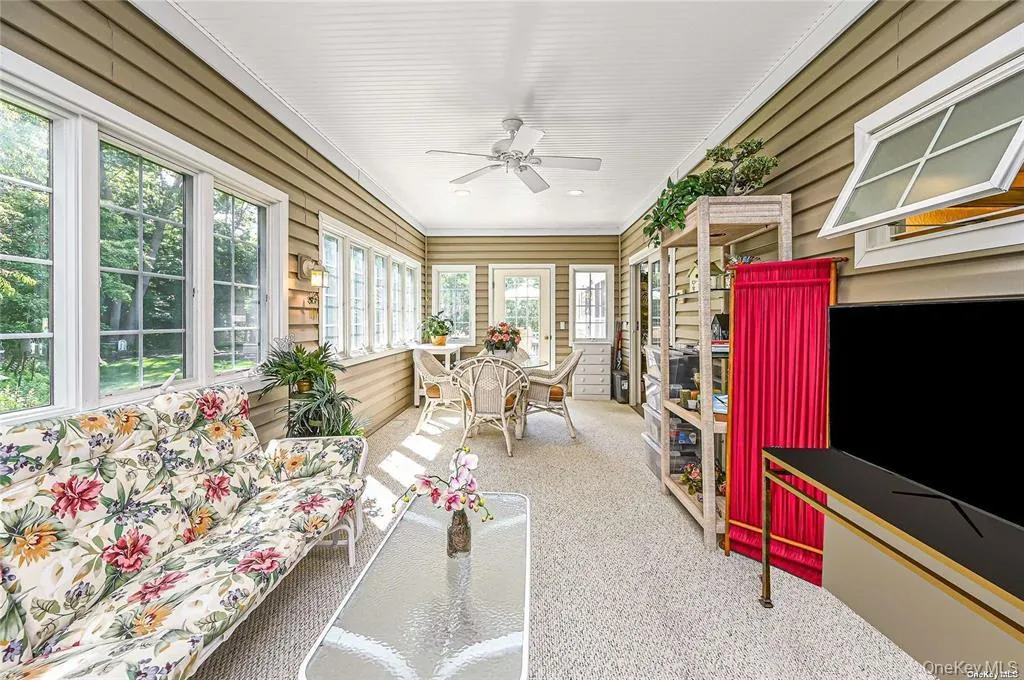 828 Pondview Road, Riverhead, NY, 4 Bedrooms Bedrooms, 7 Rooms Rooms,3 BathroomsBathrooms,Residential,For Rent,Pondview,0,1054756 828 Pondview Road, Riverhead, NY, 4 Bedrooms Bedrooms, 7 Rooms Rooms,3 BathroomsBathrooms,Residential,For Rent,Pondview,0,1054756