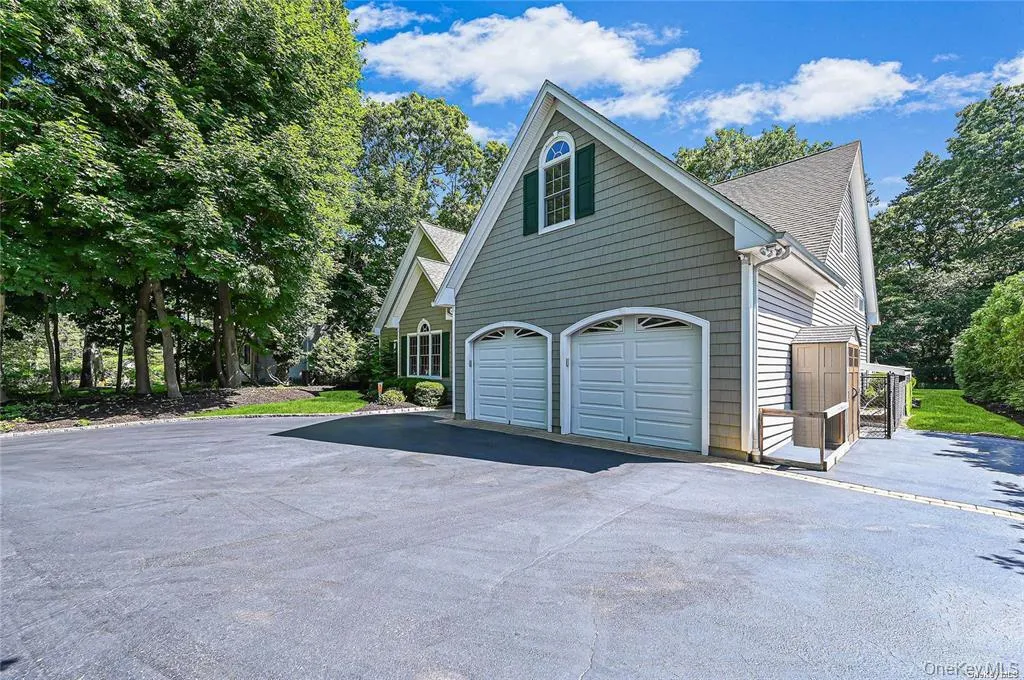 828 Pondview Road, Riverhead, NY, 4 Bedrooms Bedrooms, 7 Rooms Rooms,3 BathroomsBathrooms,Residential,For Rent,Pondview,0,1054756 828 Pondview Road, Riverhead, NY, 4 Bedrooms Bedrooms, 7 Rooms Rooms,3 BathroomsBathrooms,Residential,For Rent,Pondview,0,1054756