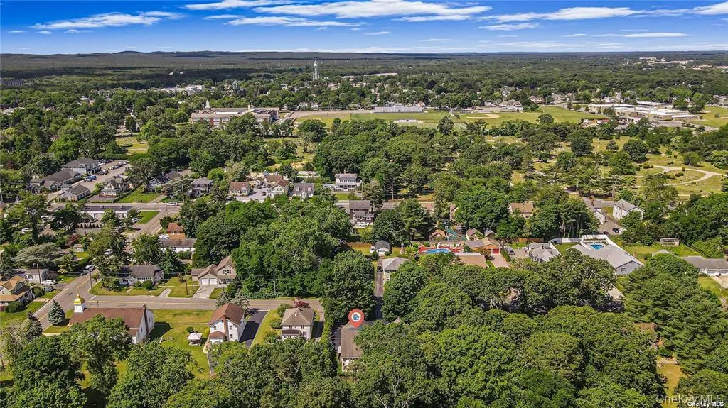828 Pondview Road, Riverhead, NY, 4 Bedrooms Bedrooms, 7 Rooms Rooms,3 BathroomsBathrooms,Residential,For Rent,Pondview,0,1054756 828 Pondview Road, Riverhead, NY, 4 Bedrooms Bedrooms, 7 Rooms Rooms,3 BathroomsBathrooms,Residential,For Rent,Pondview,0,1054756