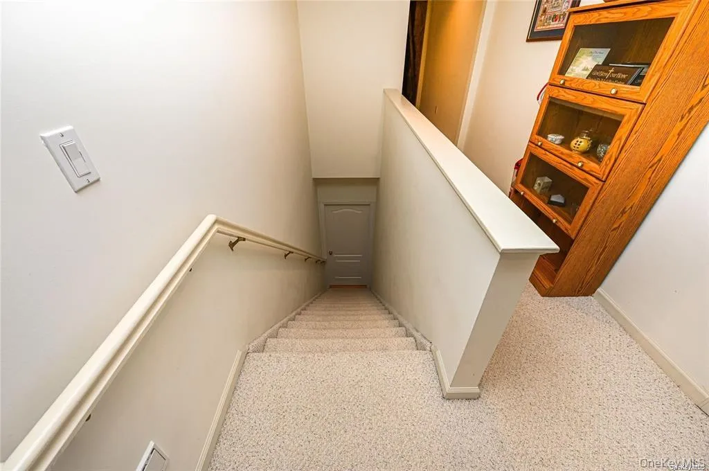 828 Pondview Road, Riverhead, NY, 4 Bedrooms Bedrooms, 7 Rooms Rooms,3 BathroomsBathrooms,Residential,For Rent,Pondview,0,1054756 828 Pondview Road, Riverhead, NY, 4 Bedrooms Bedrooms, 7 Rooms Rooms,3 BathroomsBathrooms,Residential,For Rent,Pondview,0,1054756