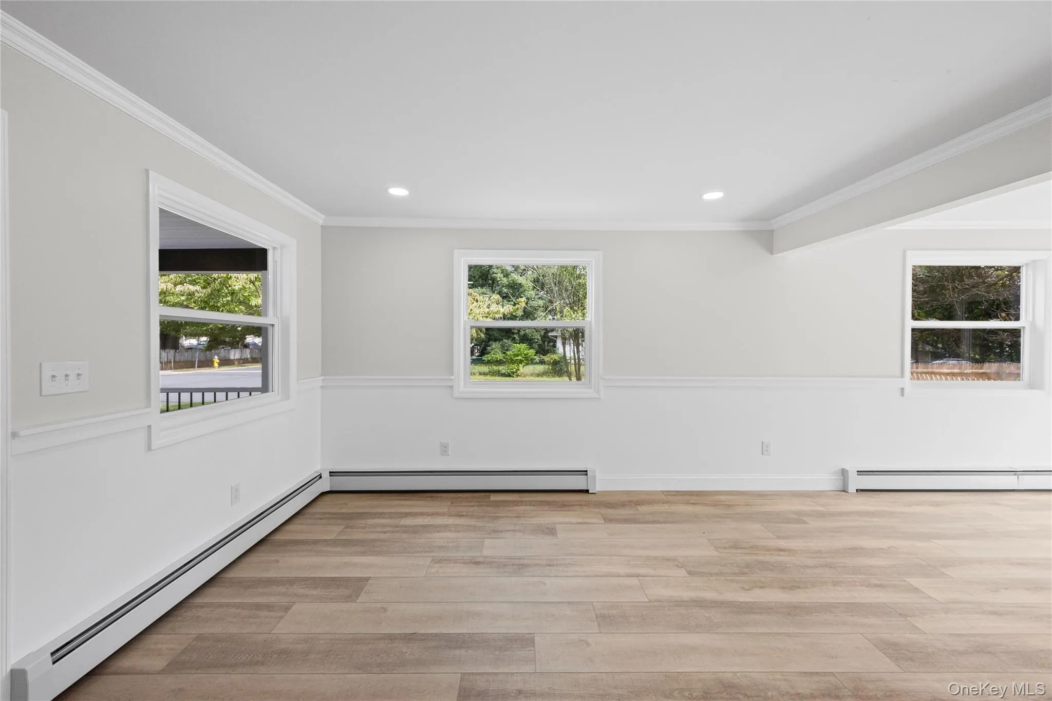 64 Yarnell Street, Islip, NY, 4 Bedrooms Bedrooms, 8 Rooms Rooms,2 BathroomsBathrooms,Residential,For Rent,Yarnell,0,1054761 64 Yarnell Street, Islip, NY, 4 Bedrooms Bedrooms, 8 Rooms Rooms,2 BathroomsBathrooms,Residential,For Rent,Yarnell,0,1054761