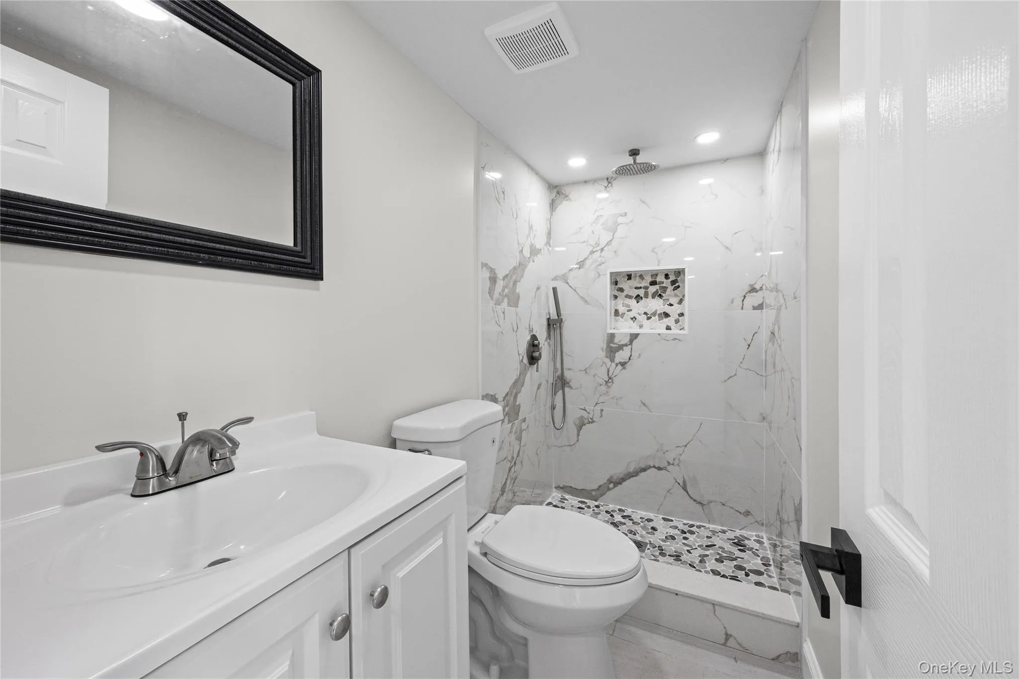 64 Yarnell Street, Islip, NY, 4 Bedrooms Bedrooms, 8 Rooms Rooms,2 BathroomsBathrooms,Residential,For Rent,Yarnell,0,1054761 64 Yarnell Street, Islip, NY, 4 Bedrooms Bedrooms, 8 Rooms Rooms,2 BathroomsBathrooms,Residential,For Rent,Yarnell,0,1054761