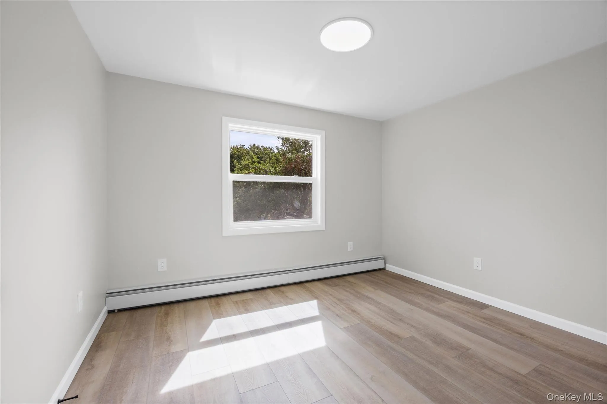 64 Yarnell Street, Islip, NY, 4 Bedrooms Bedrooms, 8 Rooms Rooms,2 BathroomsBathrooms,Residential,For Rent,Yarnell,0,1054761 64 Yarnell Street, Islip, NY, 4 Bedrooms Bedrooms, 8 Rooms Rooms,2 BathroomsBathrooms,Residential,For Rent,Yarnell,0,1054761