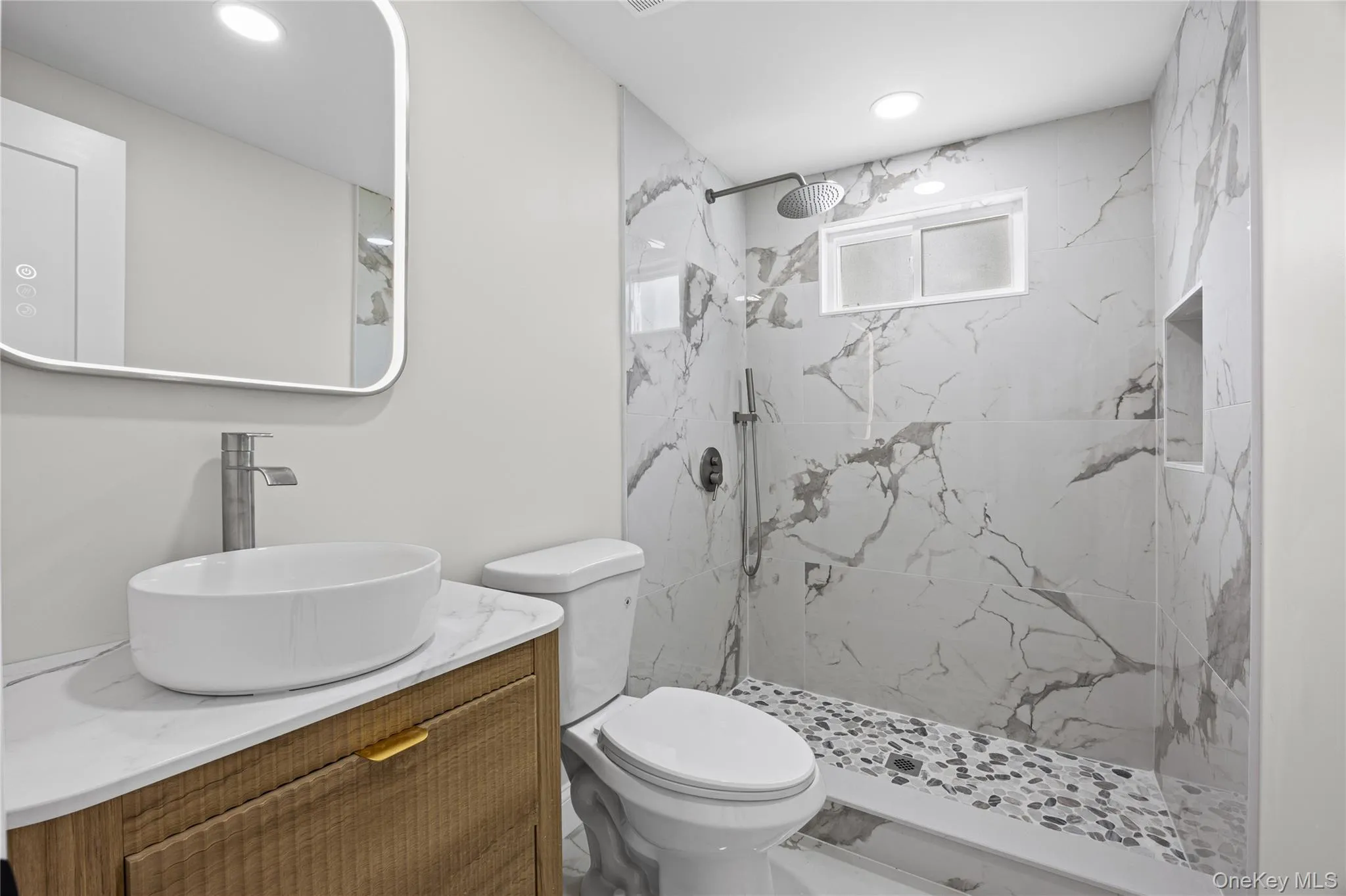 64 Yarnell Street, Islip, NY, 4 Bedrooms Bedrooms, 8 Rooms Rooms,2 BathroomsBathrooms,Residential,For Rent,Yarnell,0,1054761 64 Yarnell Street, Islip, NY, 4 Bedrooms Bedrooms, 8 Rooms Rooms,2 BathroomsBathrooms,Residential,For Rent,Yarnell,0,1054761